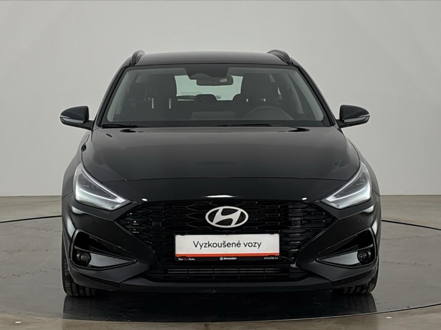 Hyundai i30, 1.5 T-GDI / 103 kW Smart DCT - fotka 4