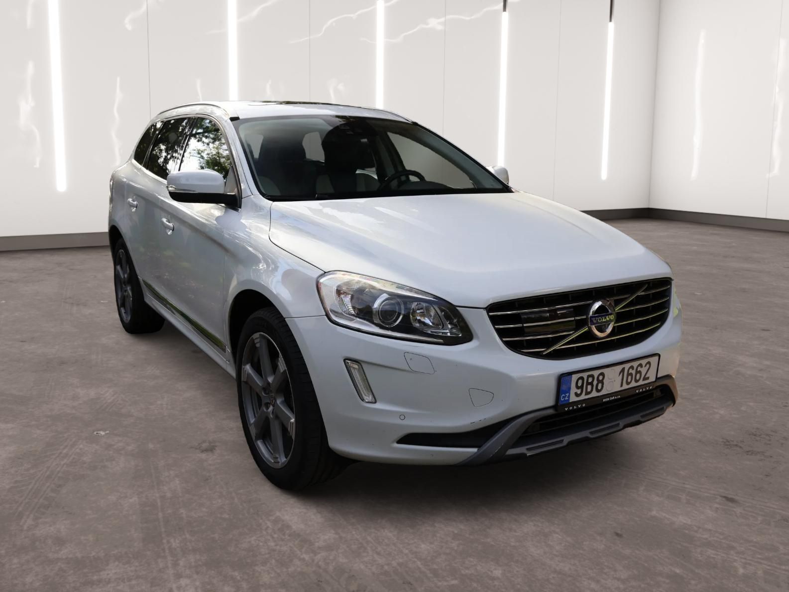 Volvo XC60, 4WD - fotka 5