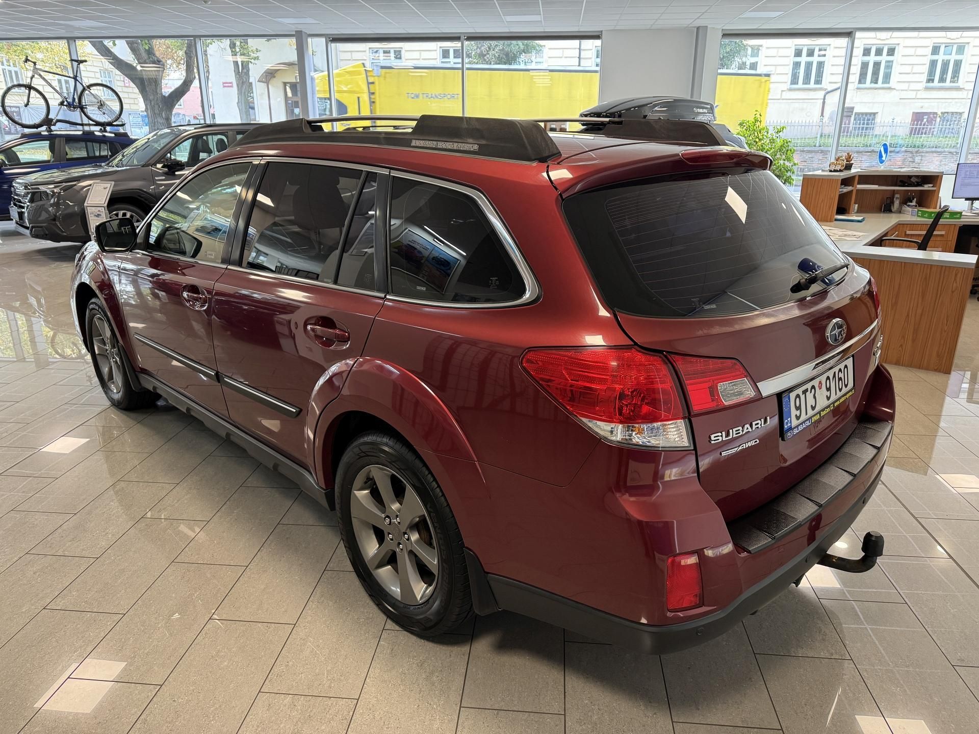 Subaru Outback, 2.0D Comfort Cross Line CVT,CZ - fotka 3