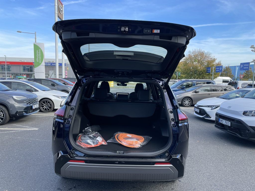 Toyota Rav4, 2.5 Plug-in Hybrid 4x4 - fotka 6