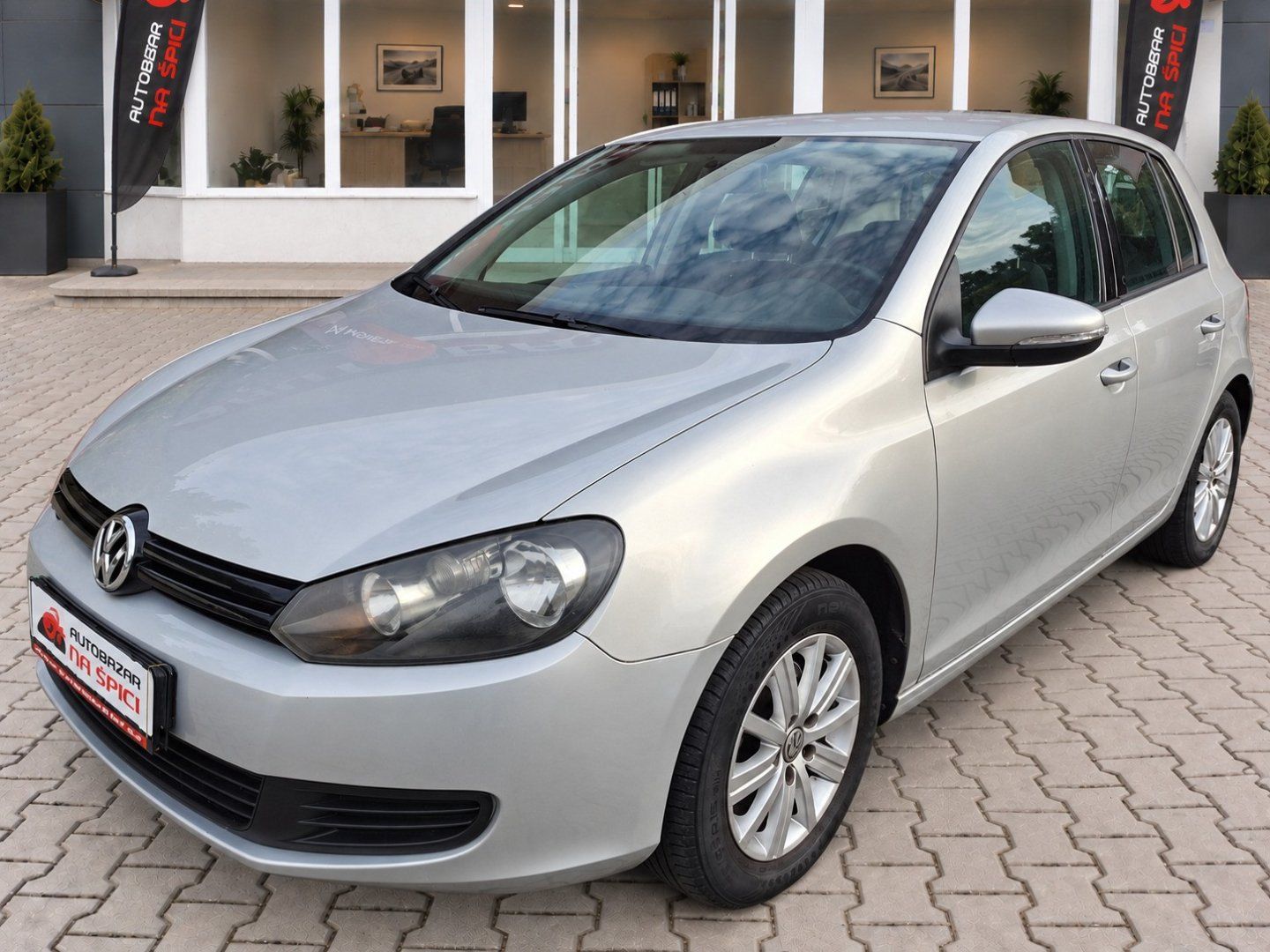 Volkswagen Golf, 1.2TSI 63kW -NOVÉ ČR-S.KNIHA - fotka 4