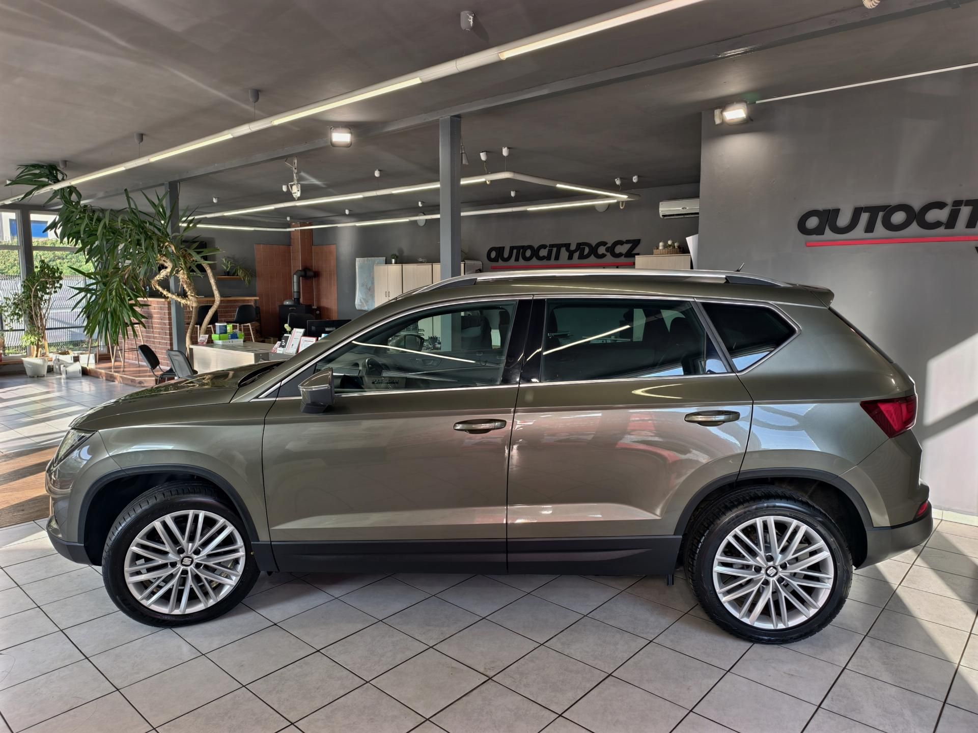 Seat Ateca, 1.4 TSi 110kW DSG XCELLENCE - fotka 4