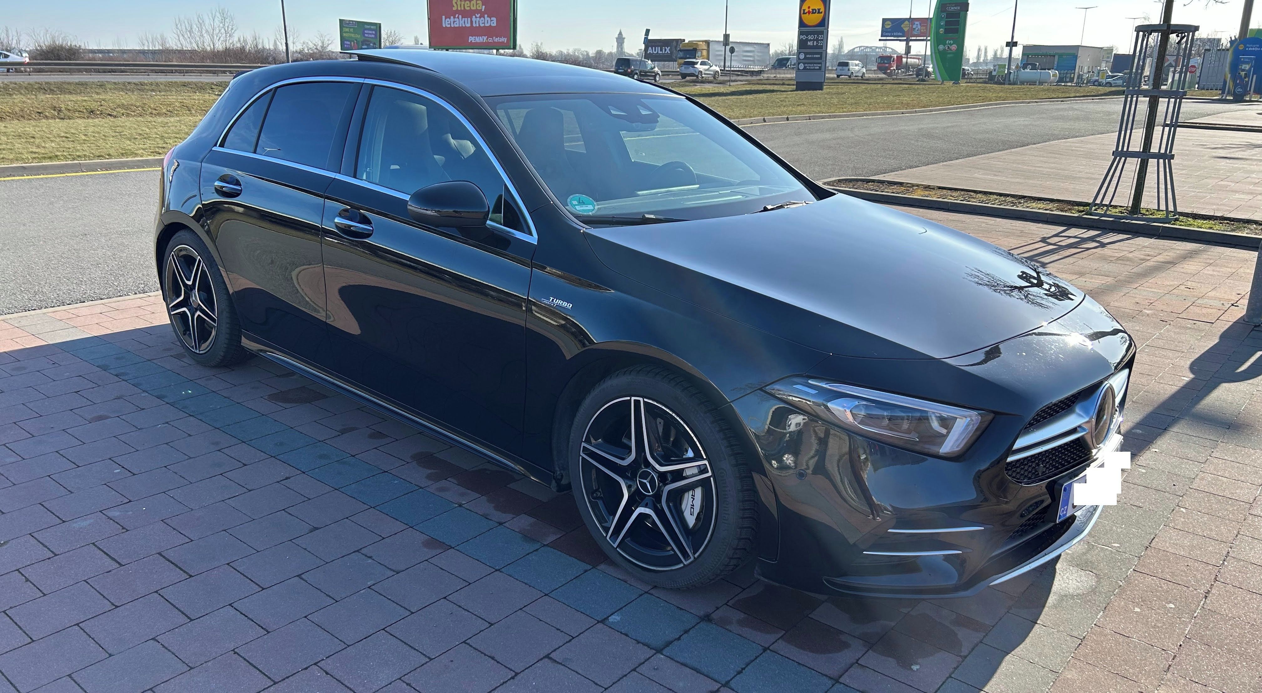 Mercedes-Benz Třídy A, AMG A35 4M 306k MB záruka TZ - fotka 3