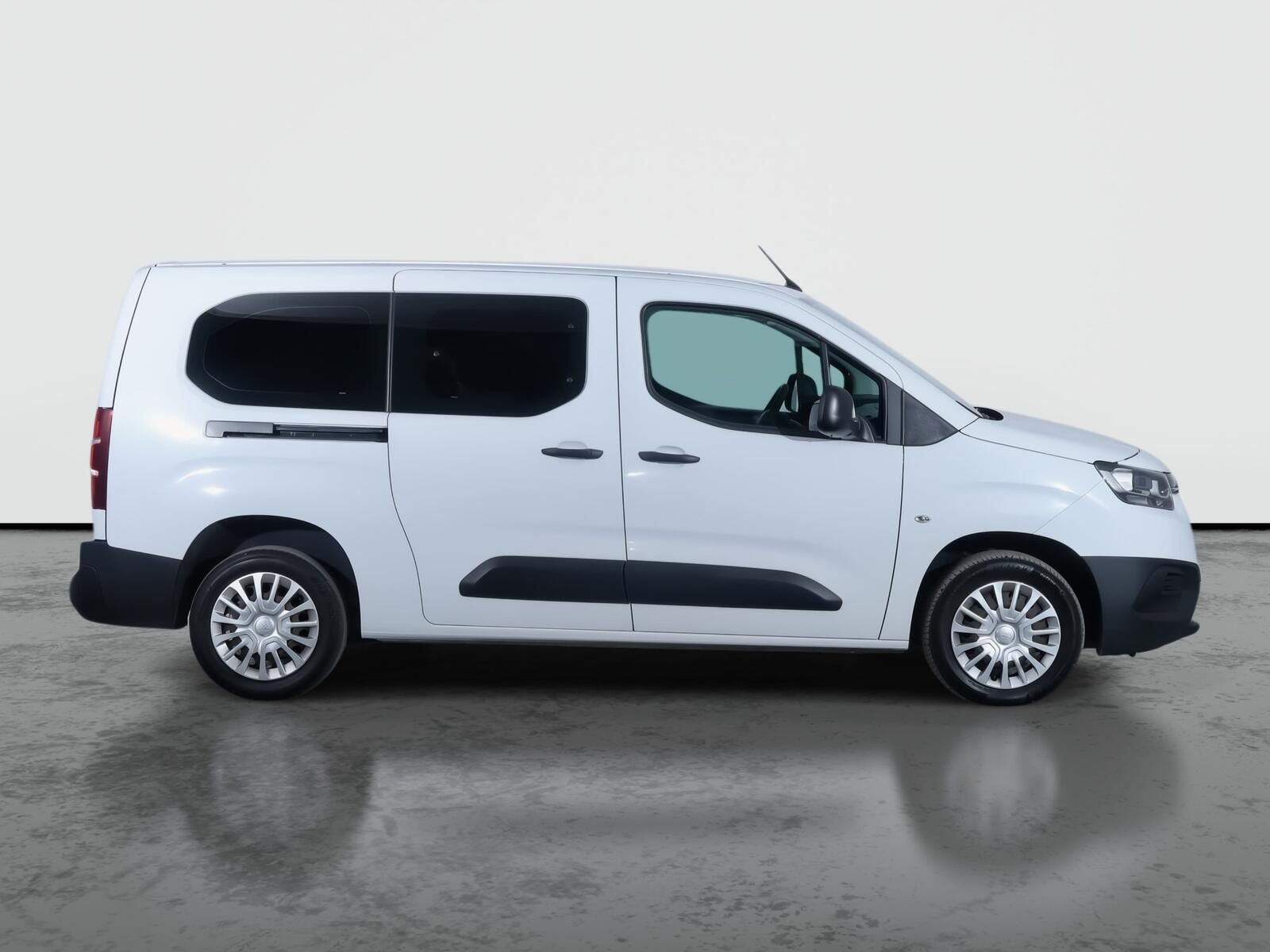 Toyota Proace City Verso, Maxi 1.5 D-4D, 5Míst, ČR, 1Maj - fotka 6