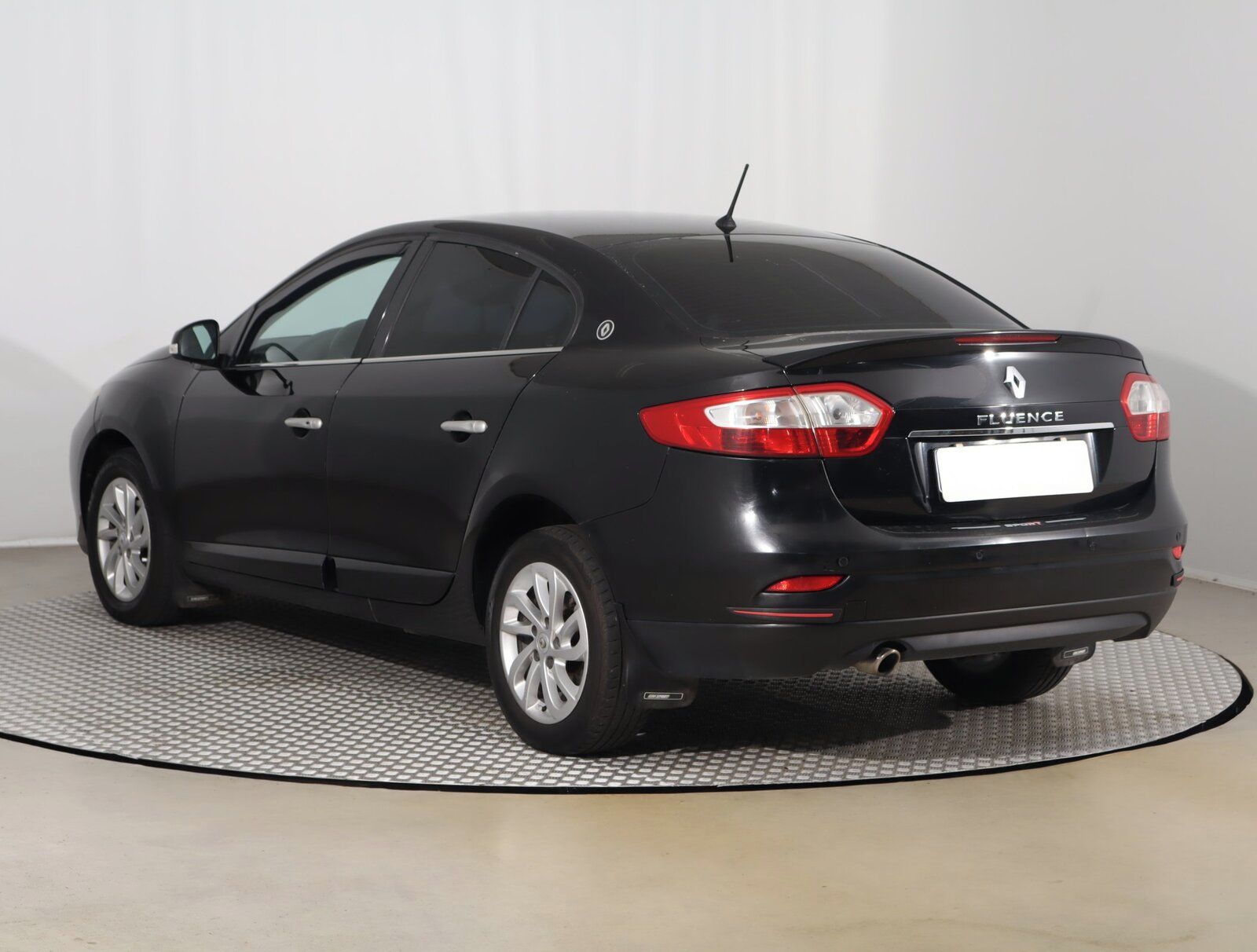 Renault Fluence, 1.6 dCi, po STK, dobrý stav - fotka 4