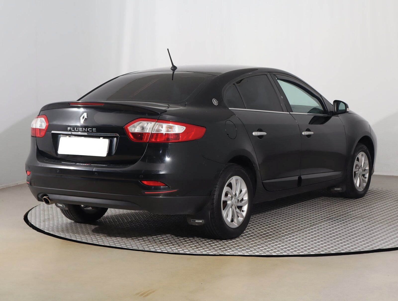 Renault Fluence, 1.6 dCi, po STK, dobrý stav - fotka 5