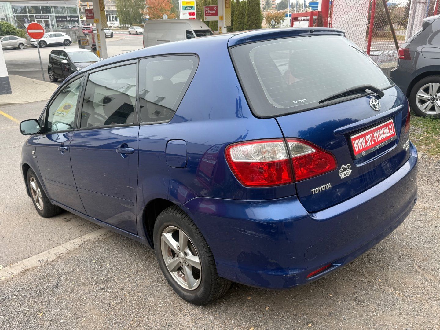 Toyota Avensis Verso, 2.0 D4-D 7. Míst - fotka 6