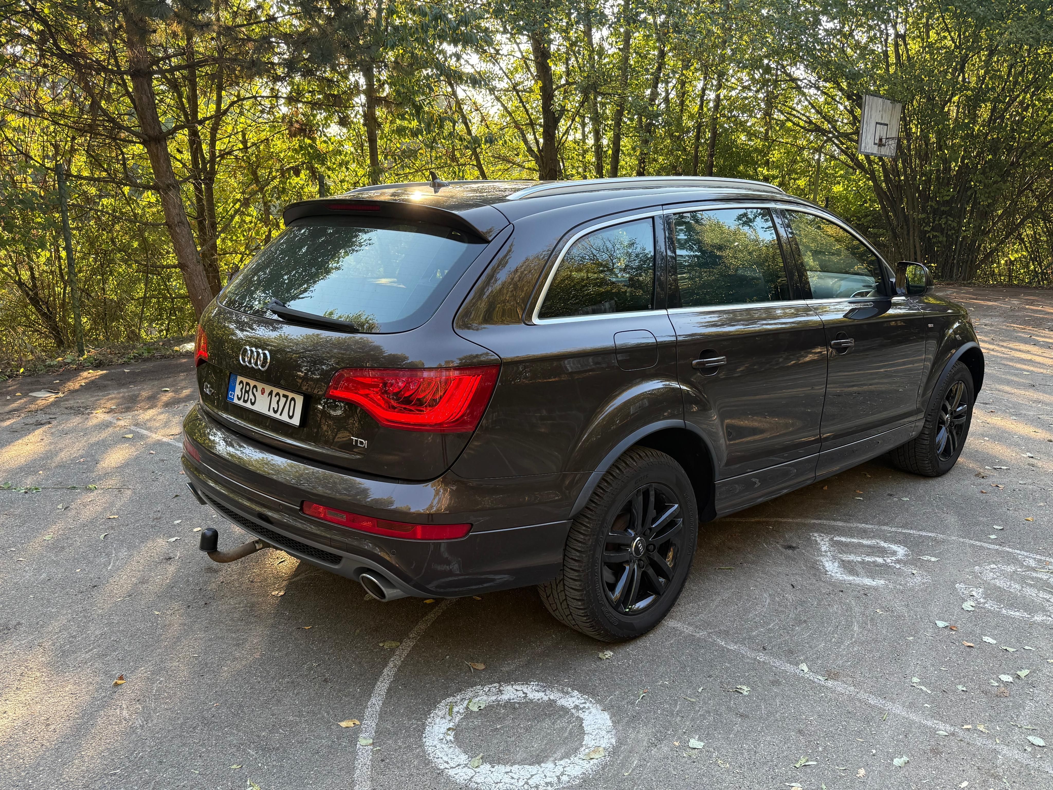 Audi Q7, 3.0 TDI 180 kW S-line - fotka 4