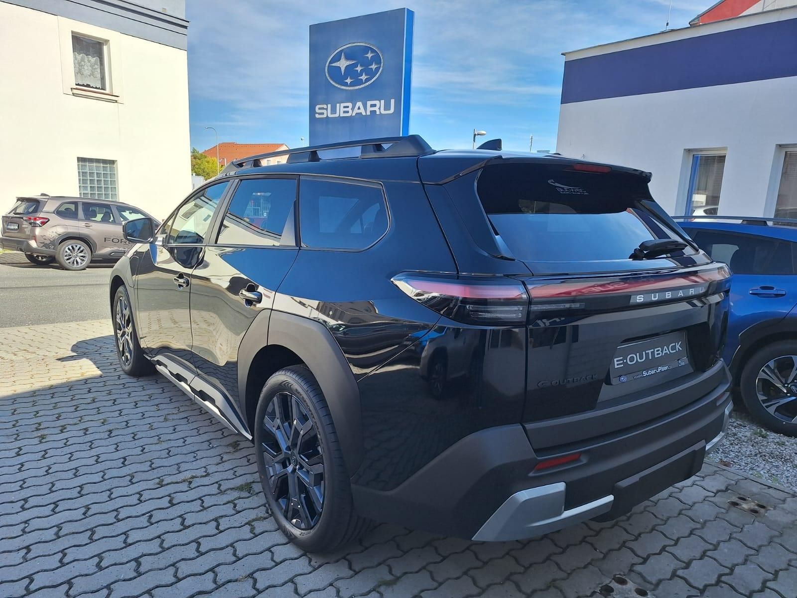Subaru E-Outback, Touring -60.000 Kč - fotka 3