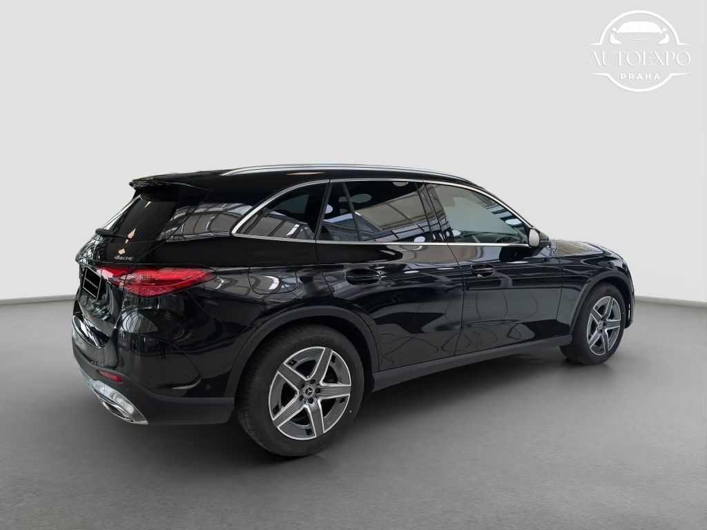 Mercedes-Benz GLC, 300d 4M* AMG*AHK*DISTRONIC* - fotka 2