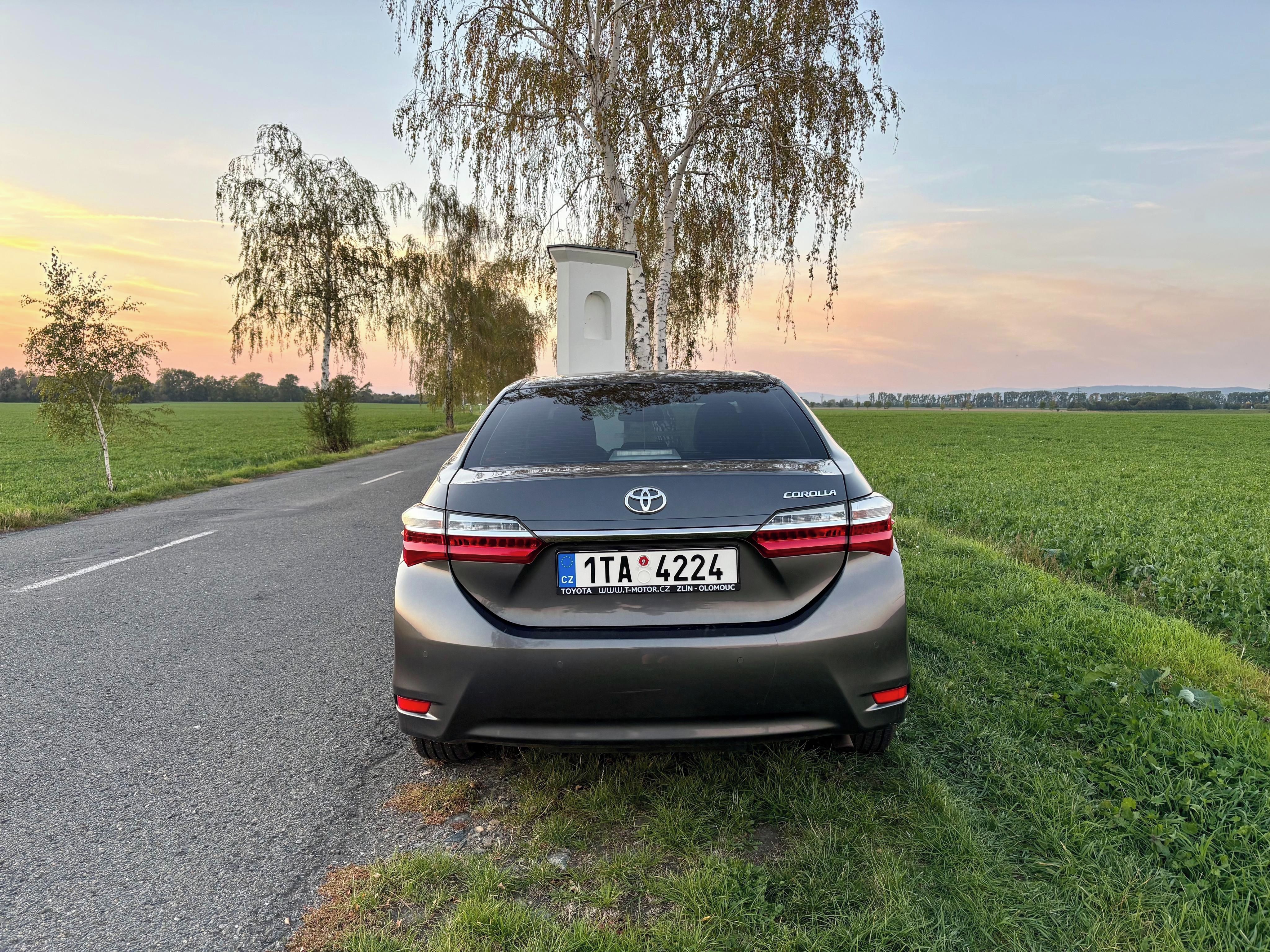 Toyota Corolla, 1.6i 97kW Active Comfort ČR - fotka 4