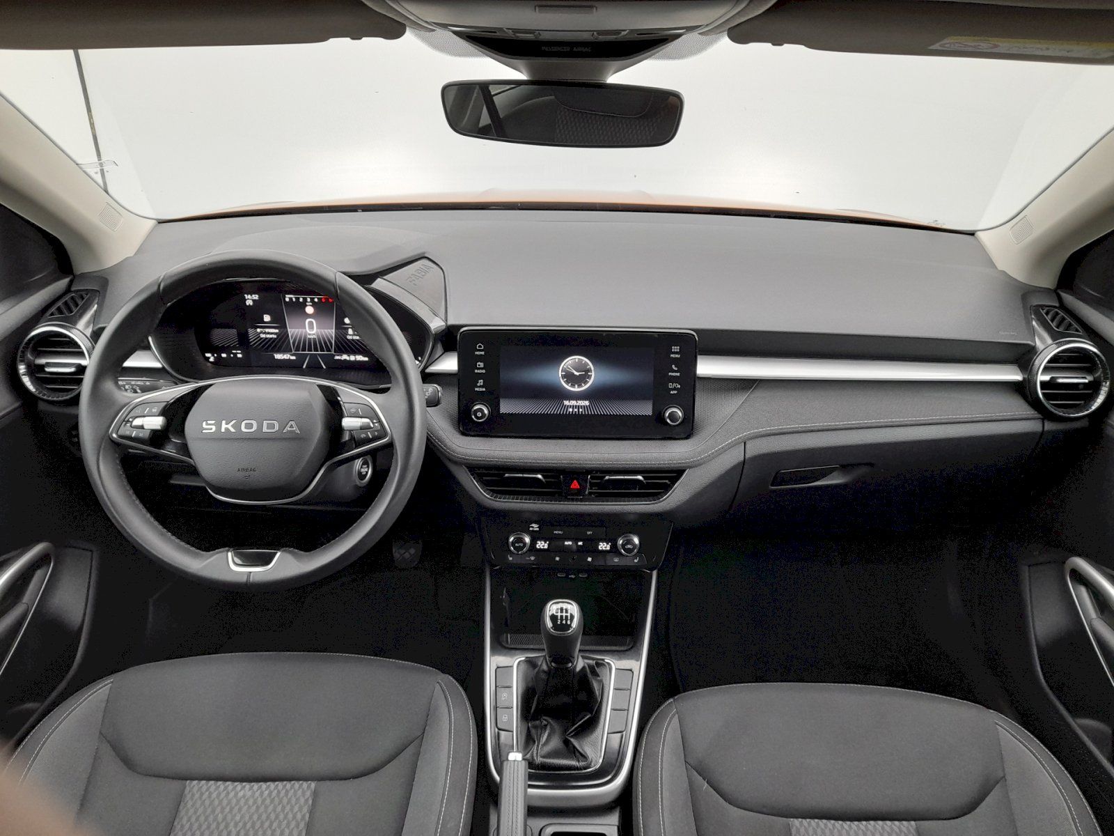 Škoda Fabia, Top Selection 1,0TSI 85kW 6MP - fotka 5