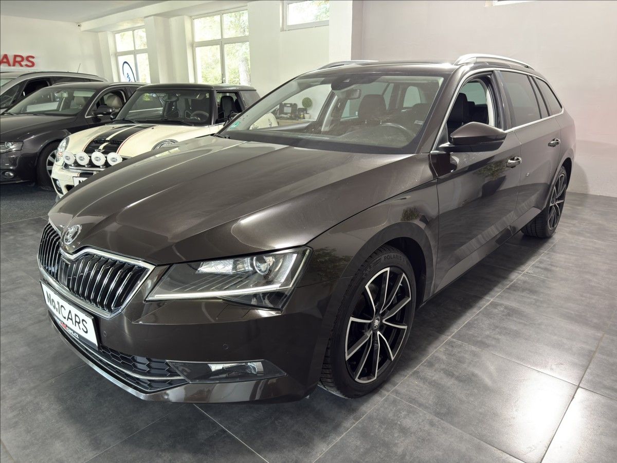 Škoda Superb, 2,0   TDI 110kW STYLE 4x4 TAŽN - fotka 3