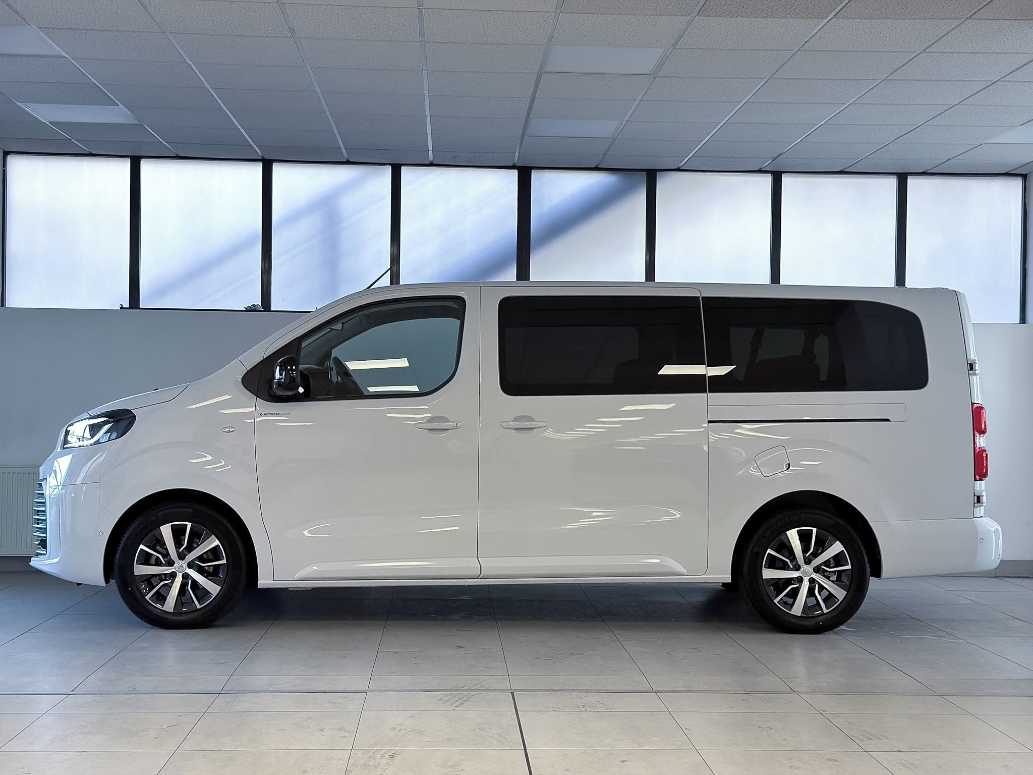 Toyota Proace Verso, Business Comfort, 2.2D, AT, L2 - fotka 3