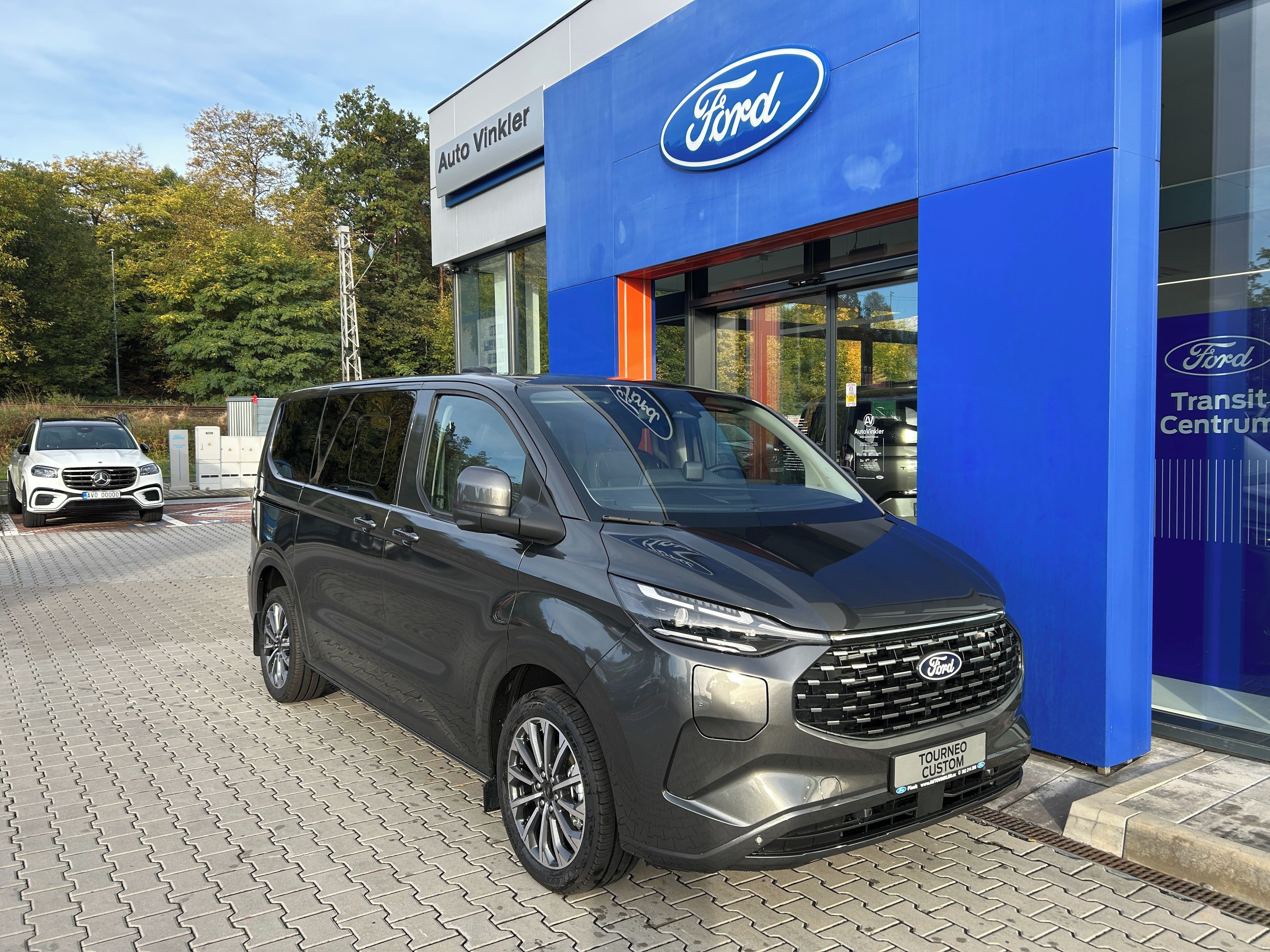 Ford Tourneo Custom, Titanium L1 2.5 PHEV 171kW
