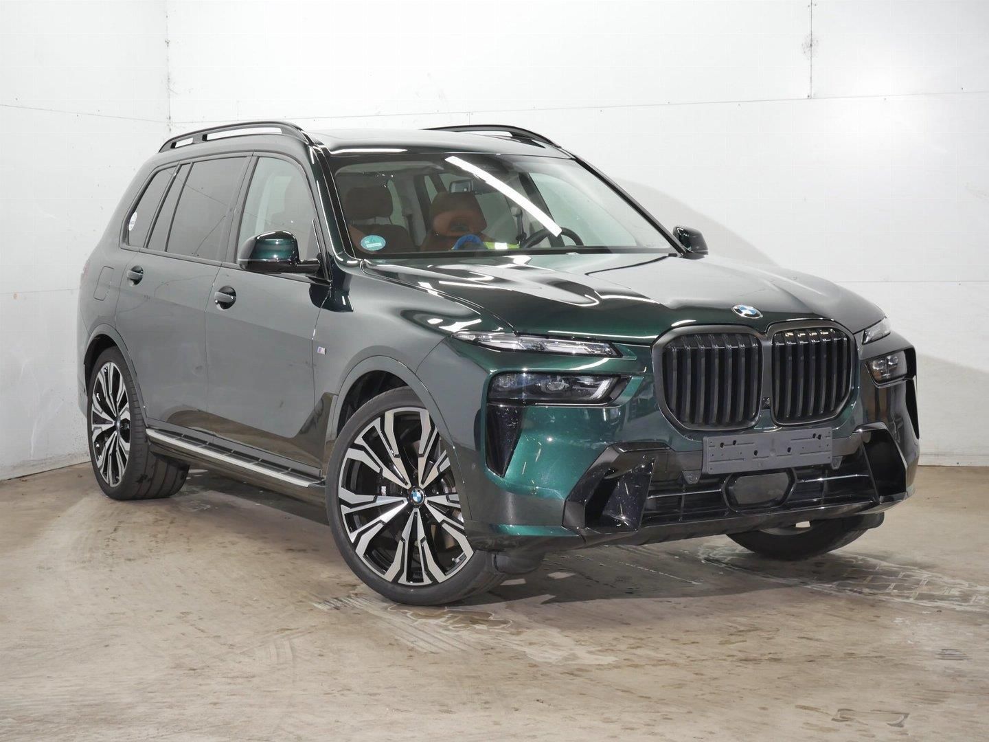 BMW X7, X7 40D xDrive INDIVIDUAL 7 mís - fotka 2