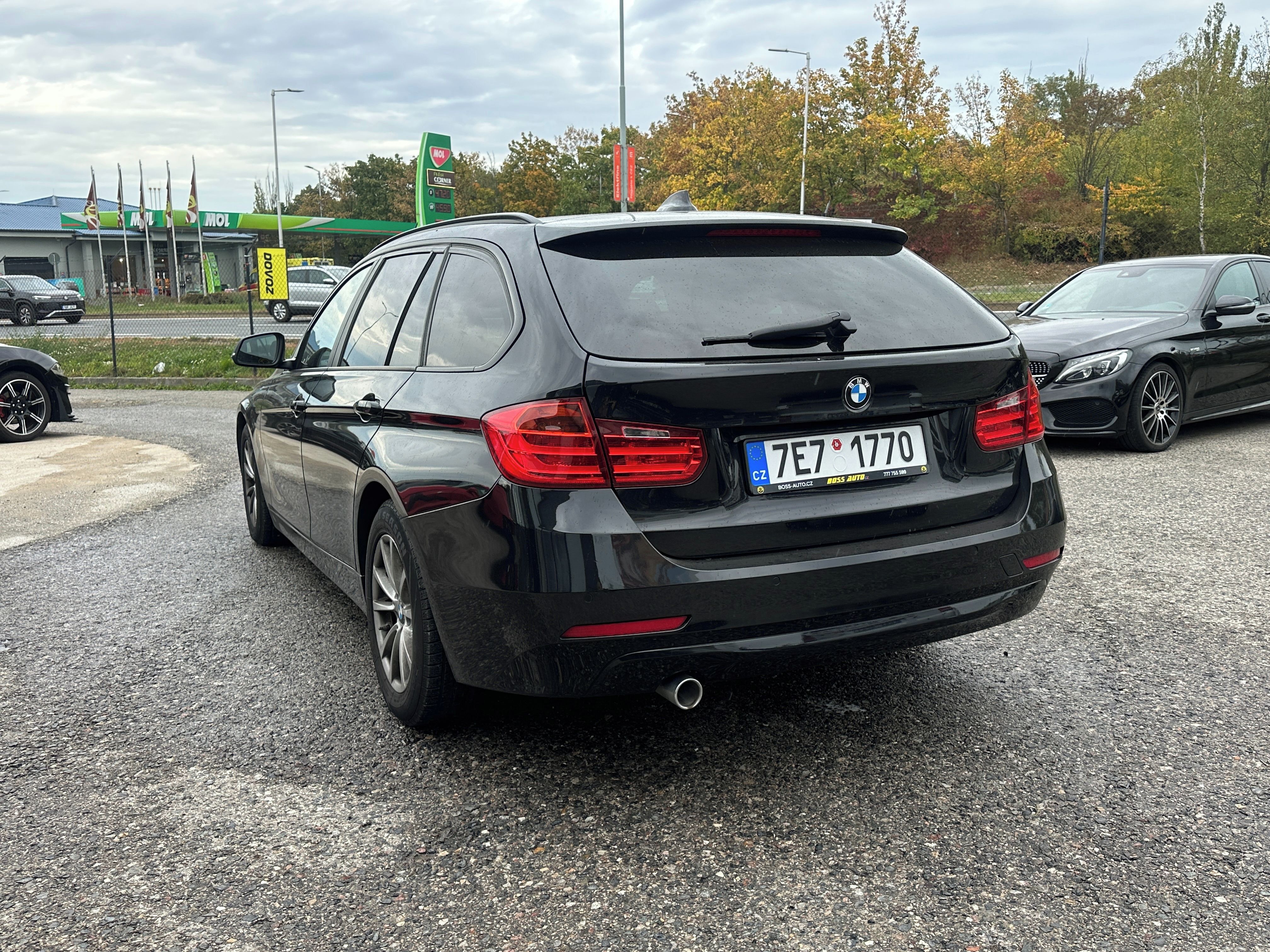 BMW Řada 3, BMW 316D 2014 - fotka 4