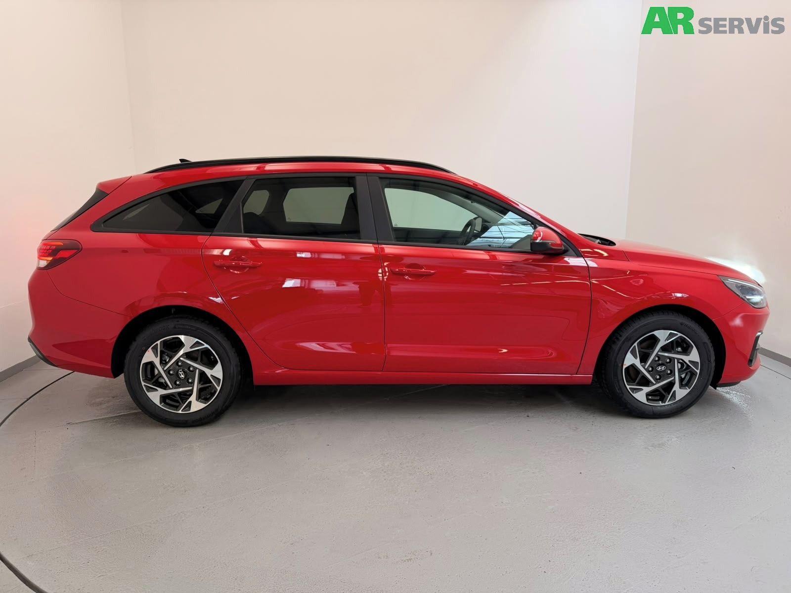 Hyundai i30, 1,6 T-GDI DCT GO CZECH - fotka 6