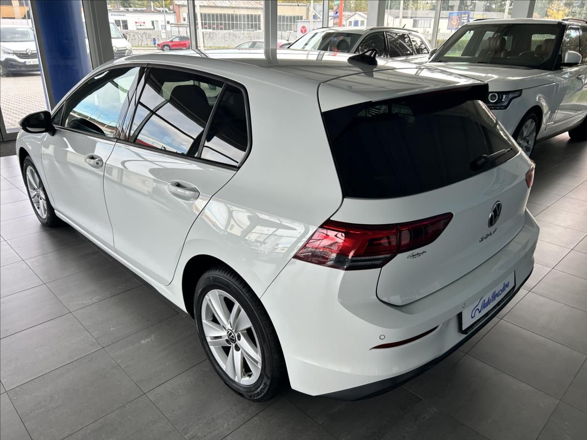 Volkswagen Golf, 1,5   TSI,96kW,SERVISKA,LIFE - fotka 4
