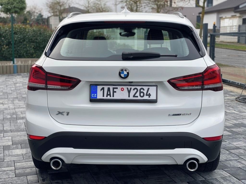 BMW X1, 18d sDrive, SPORT, Manuál - fotka 6