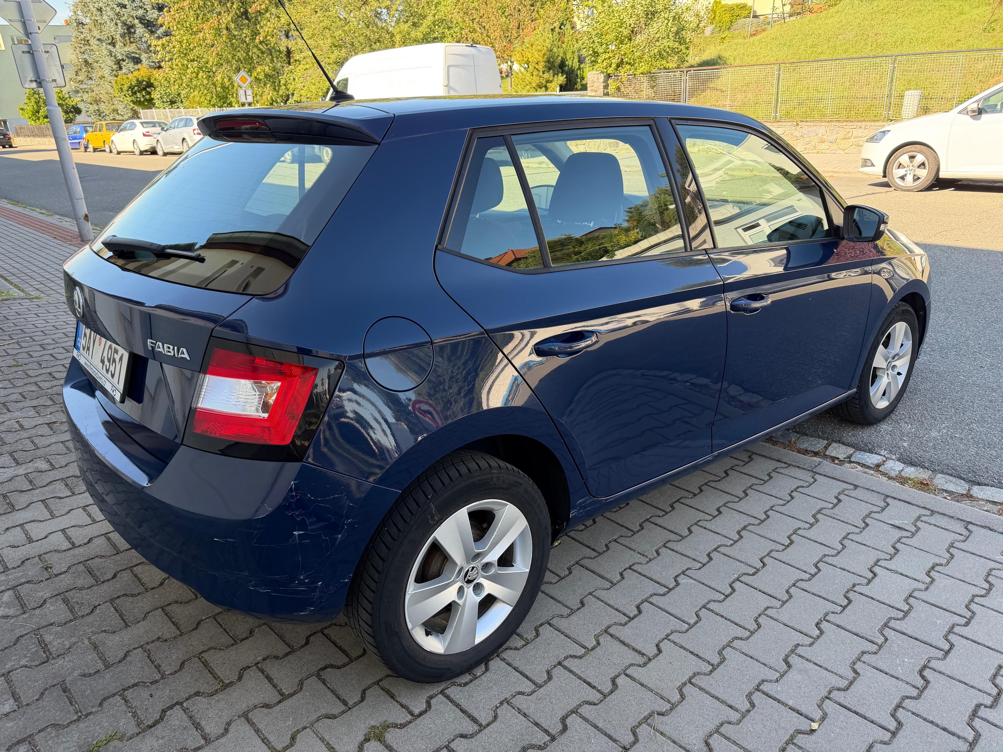 Škoda Fabia, 1.0mpi, ČR původ, klima - fotka 4