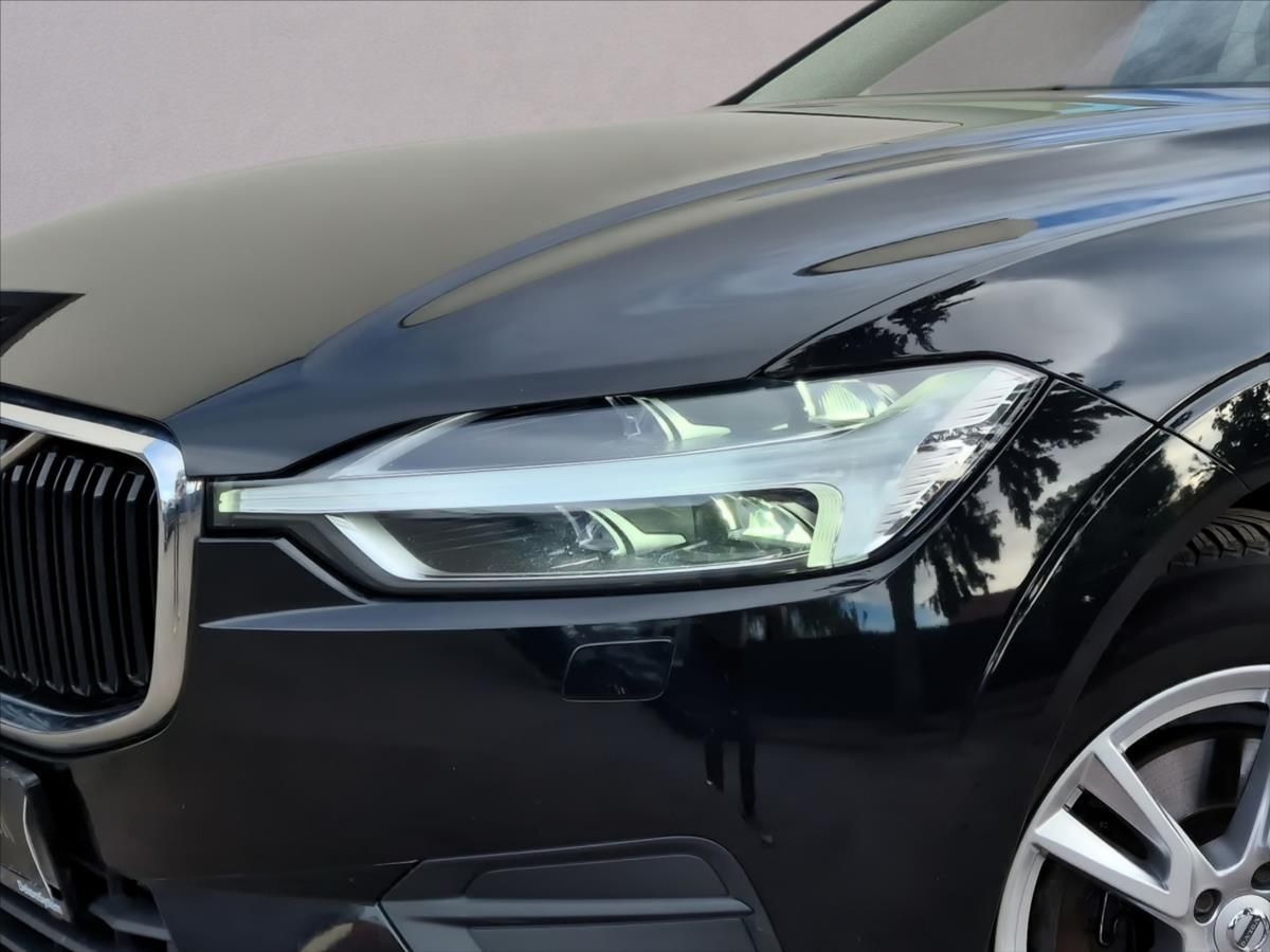 Volvo XC60, 2,0 T5 FWD NEZ. TOPENÍ - fotka 5
