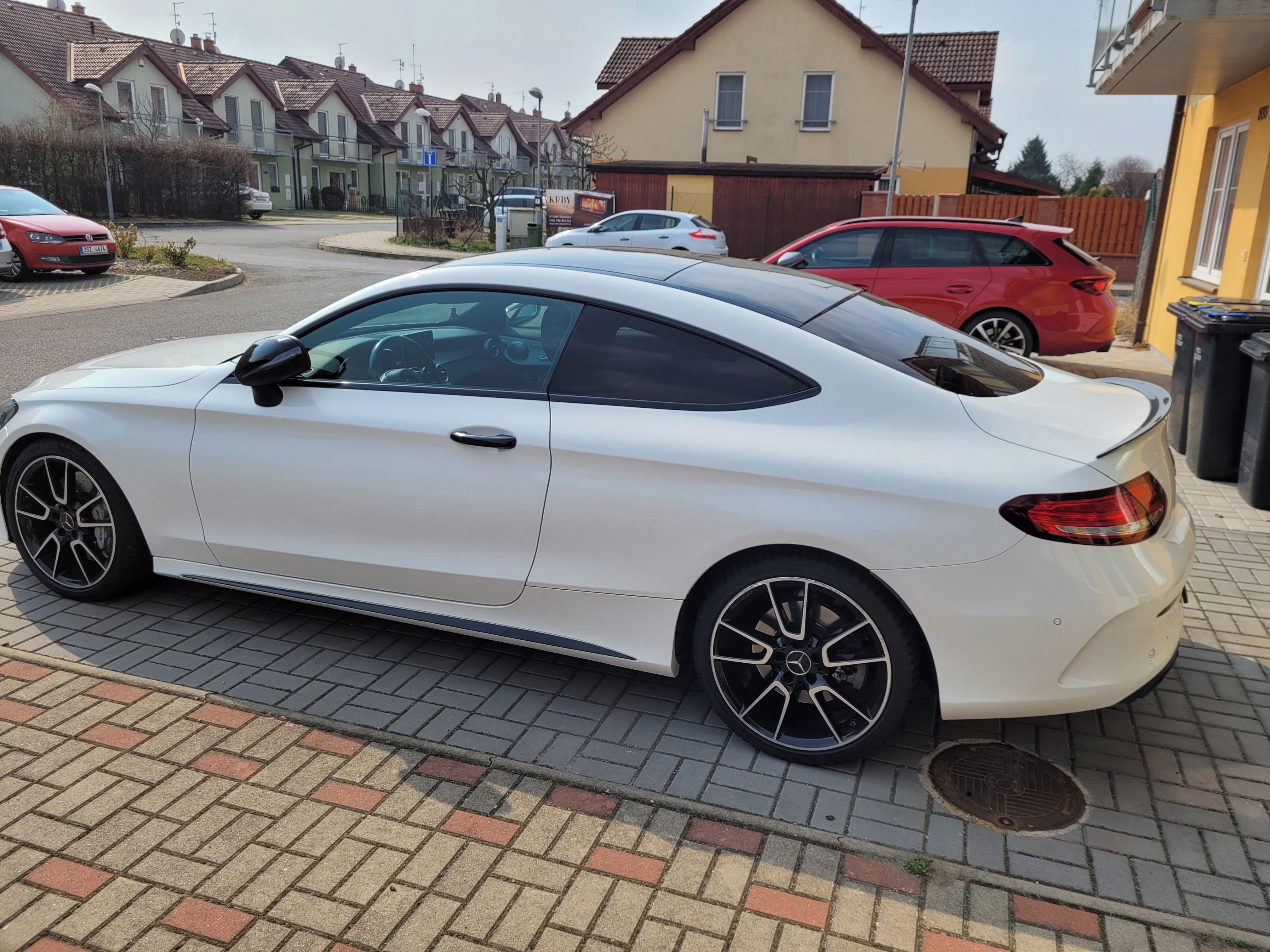 Mercedes-Benz Třídy C, AMG, 270kW - fotka 4