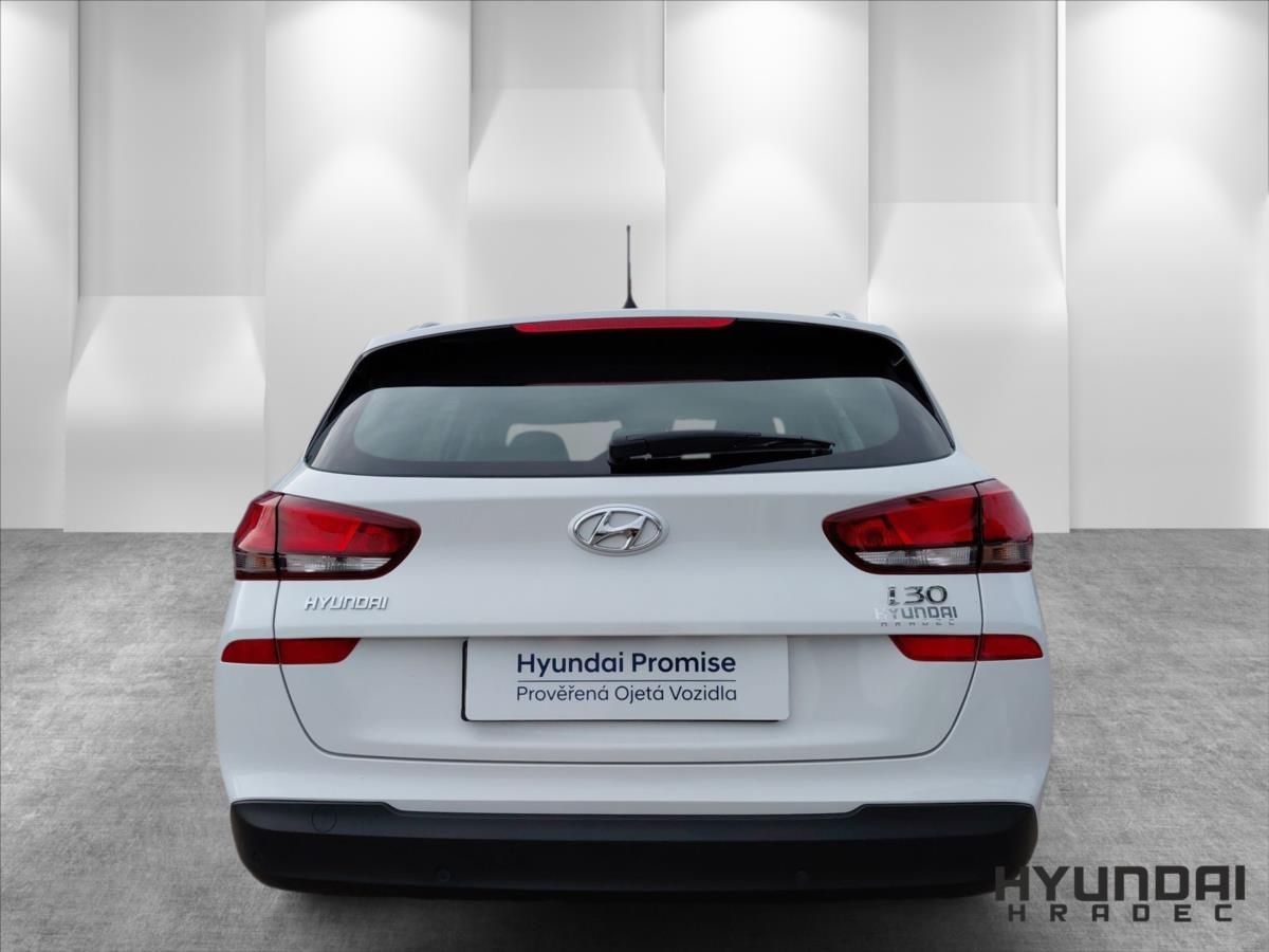 Hyundai i30, 1,4   1.4CVVT Start Plus - fotka 6