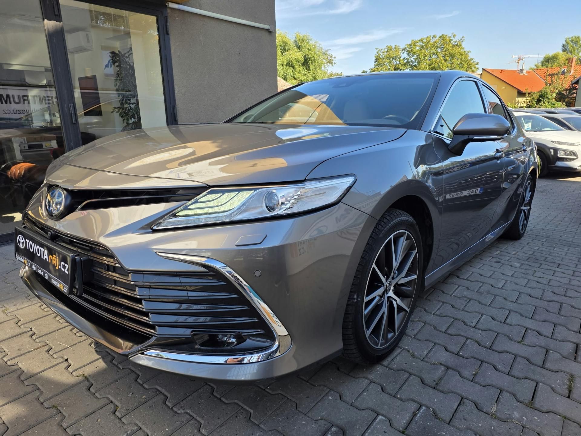 Toyota Camry, 2.5-VIP-EXECUTIVE-HYBRID