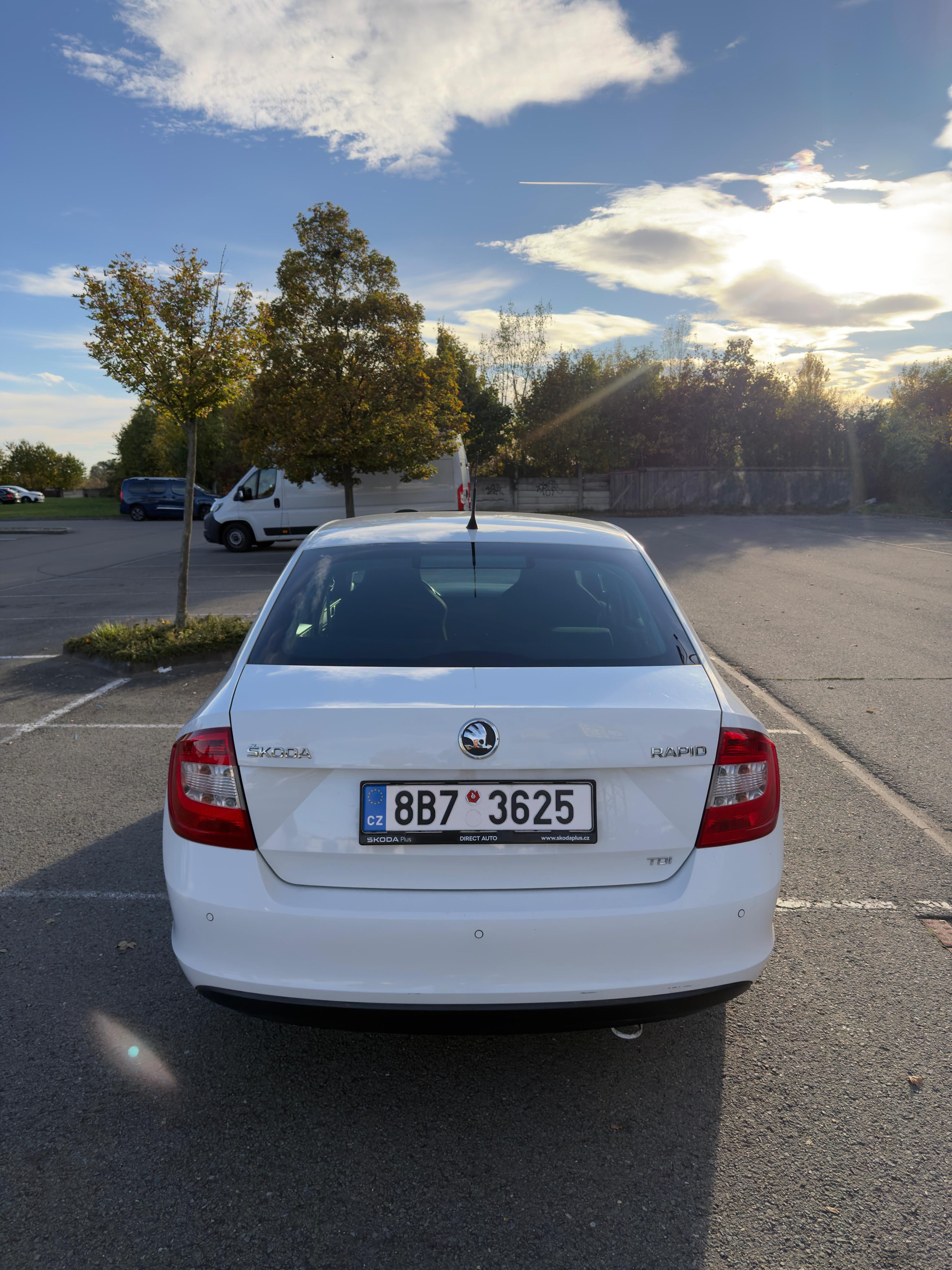 Škoda Rapid, Škoda Rapid 1.6 TDi 77 kW - fotka 4