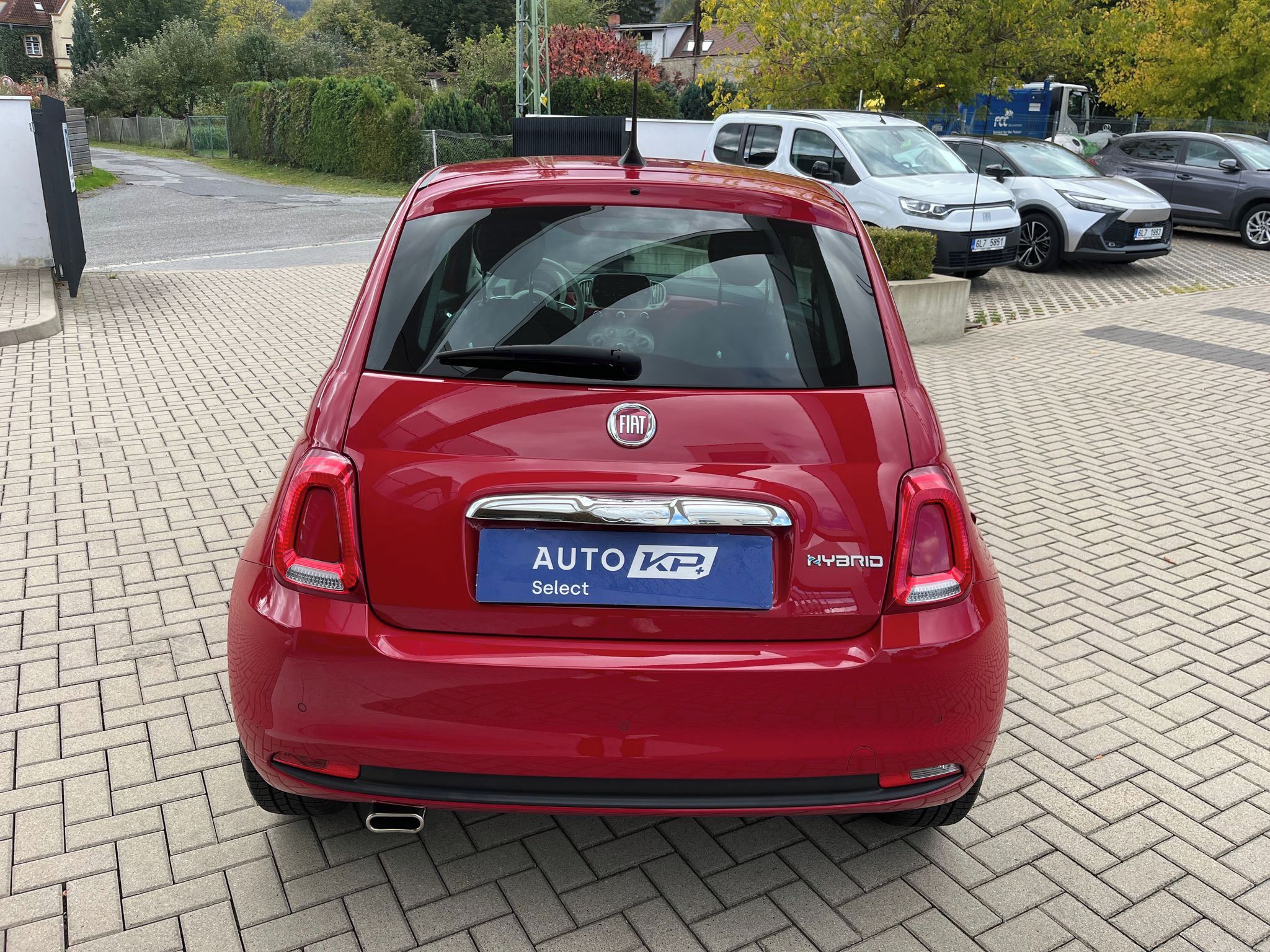Fiat 500, 1.0 Hybrid 51kW Pop, 1.maj. ČR - fotka 5