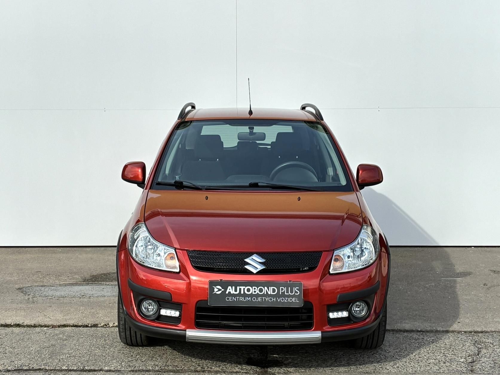 Suzuki SX4, 1.6 VVT 79kW GLX AT - fotka 4