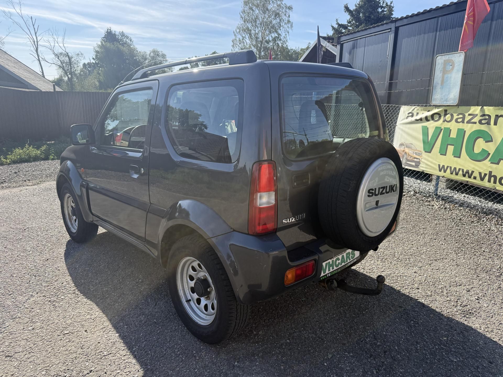 Suzuki Jimny, 1,3i 4x4 TAŽNÉ - fotka 5