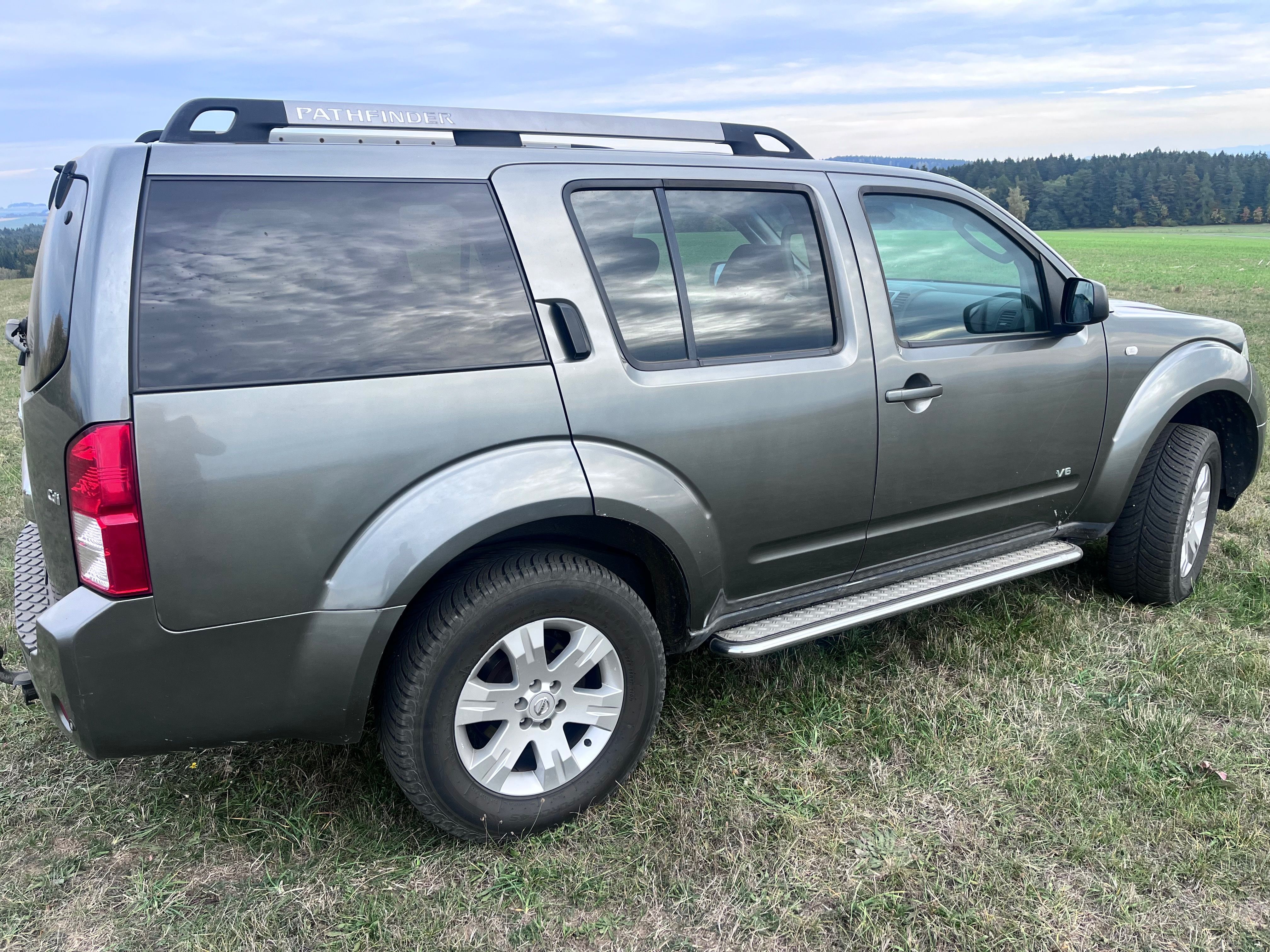 Nissan Pathfinder, 2.5 dci 128 kw, bez DPF - fotka 3