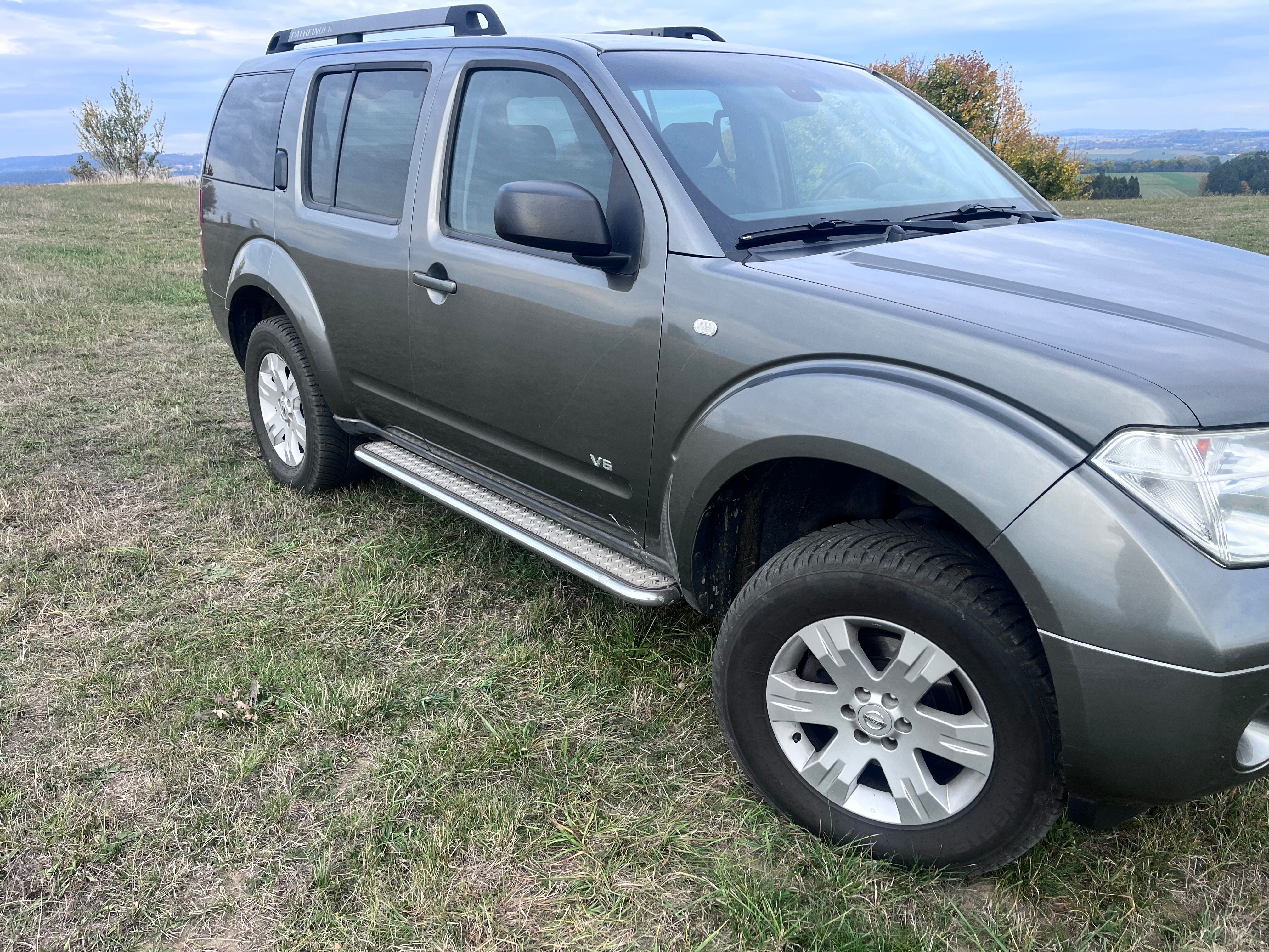 Nissan Pathfinder, 2.5 dci 128 kw, bez DPF - fotka 2