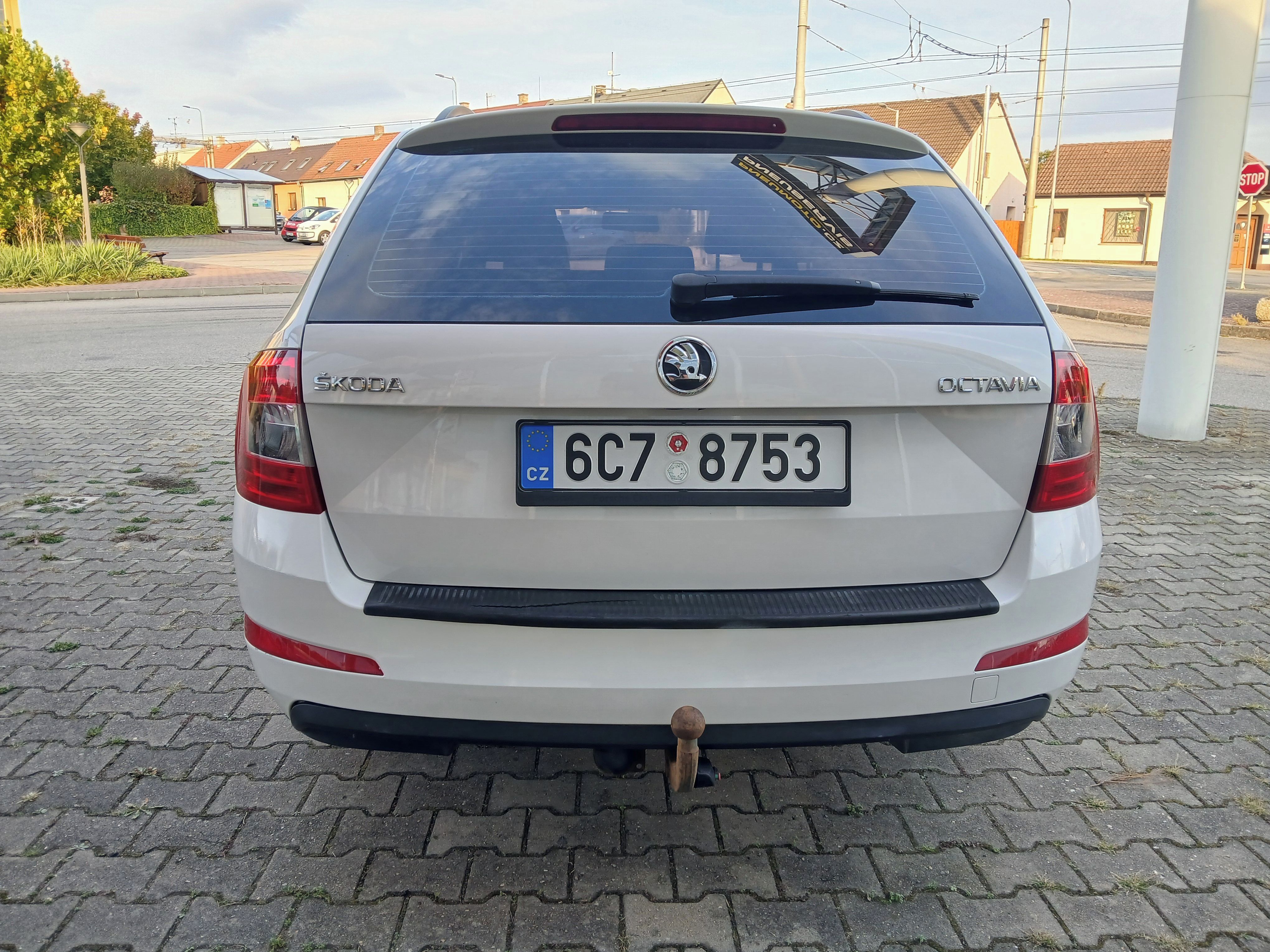 Škoda Octavia, 2.0TDI, 110kW, 1.maj., CZ. - fotka 4