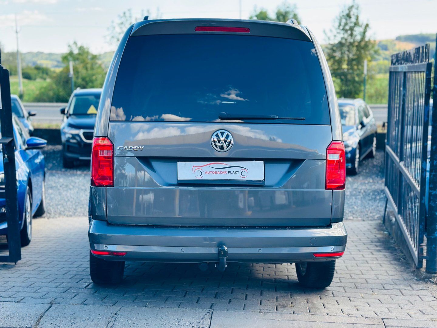 Volkswagen Caddy, 2.0TDi DSG,MAXI NAVI,APP, ACC - fotka 6