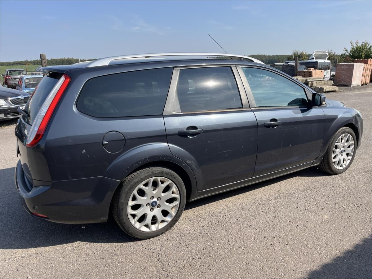 Ford Focus, 1,8 i KLIMA 2x KOLA - fotka 5