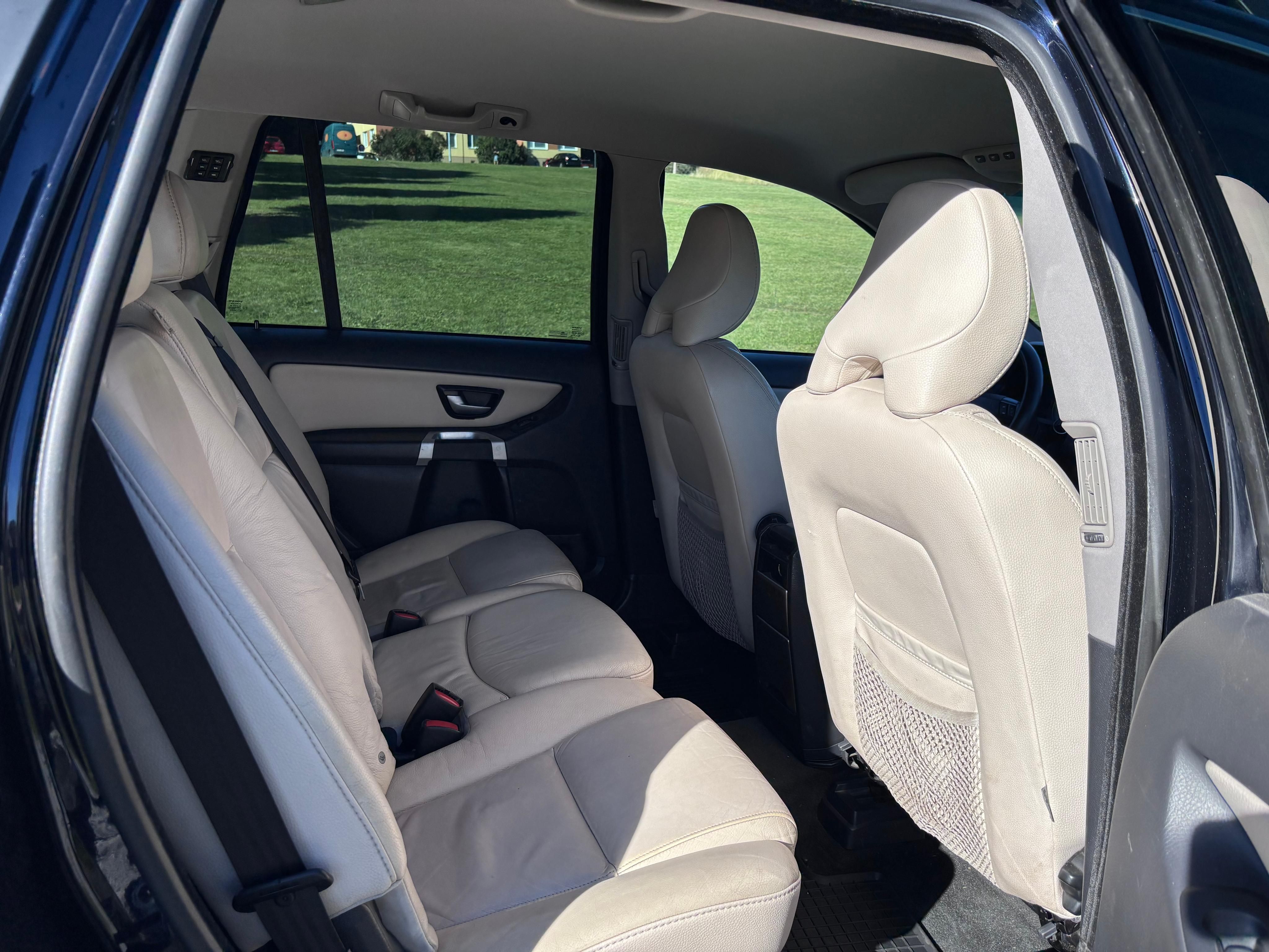 Volvo XC90, VOLVO XC90 - fotka 6