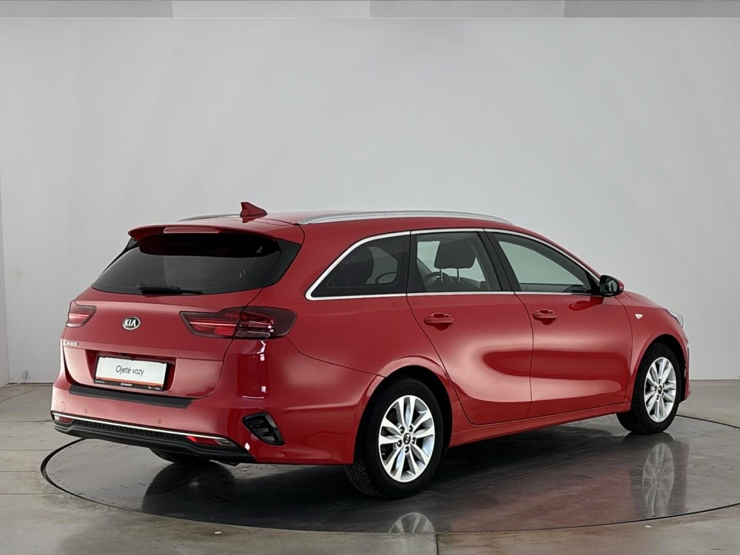 Kia Cee´d, 1.0 T-GDI / 88 kW - fotka 2
