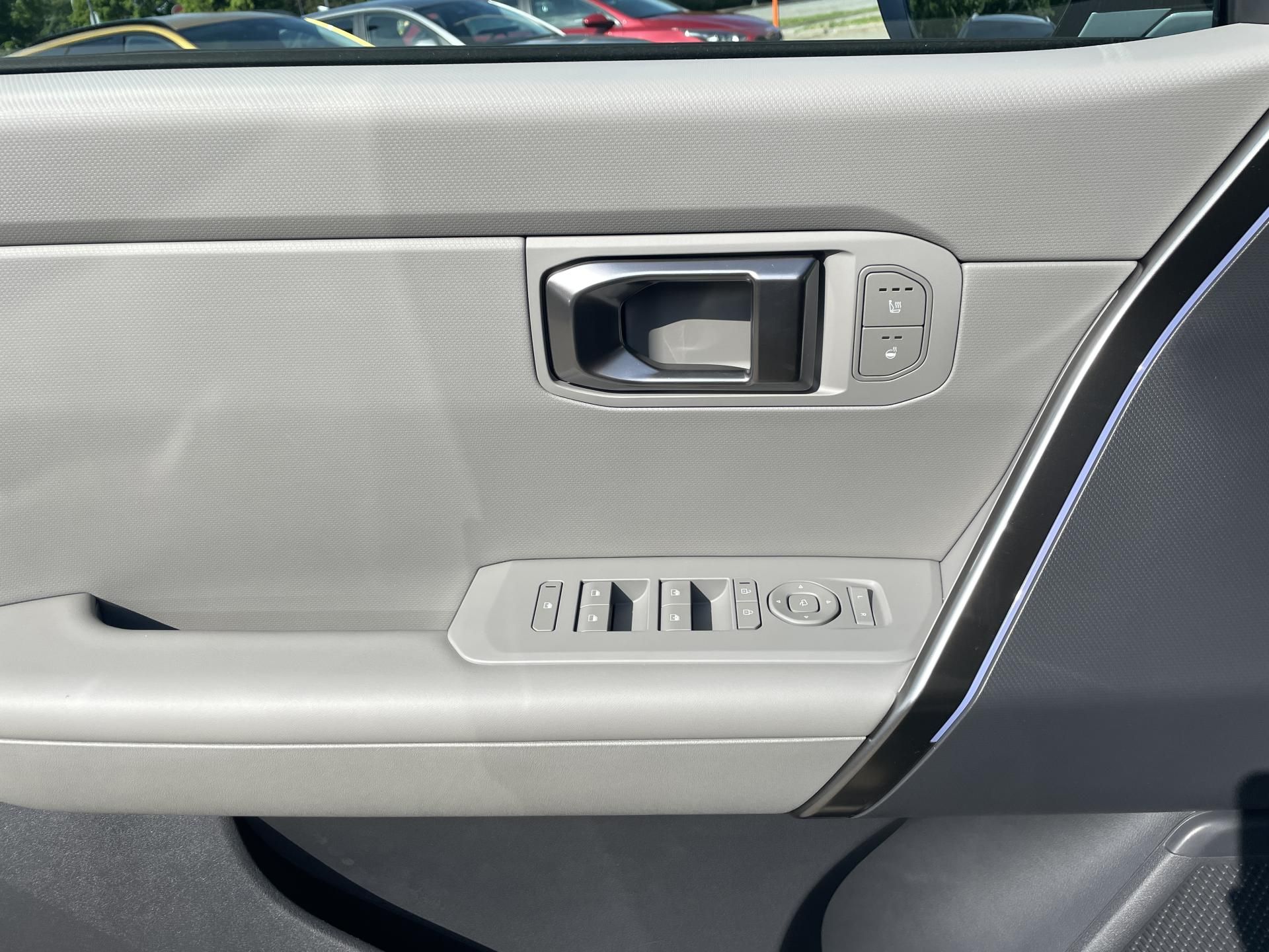 Kia Seltos, HEV 4x2 6DCT EXCLUSIVE Design - fotka 2