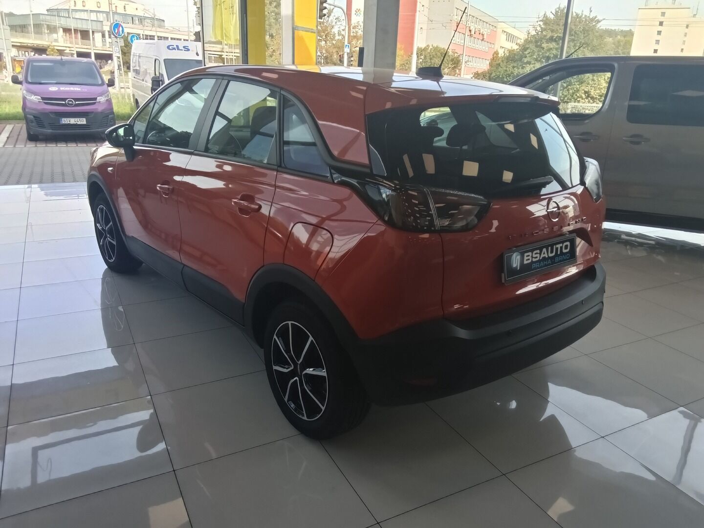 Opel Crossland, 1.2T 96KW AUT 2022 - fotka 4