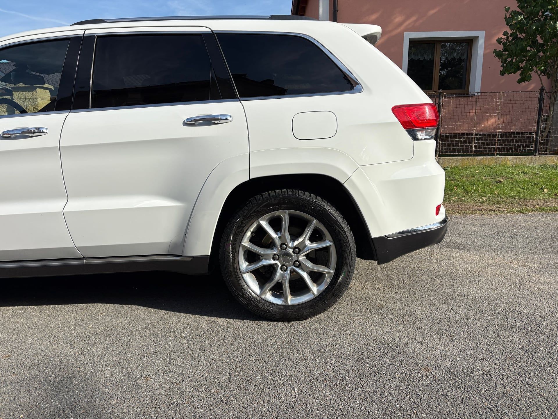 Jeep Grand Cherokee, 3.0 CRD/Summit/servis/ČR - fotka 6
