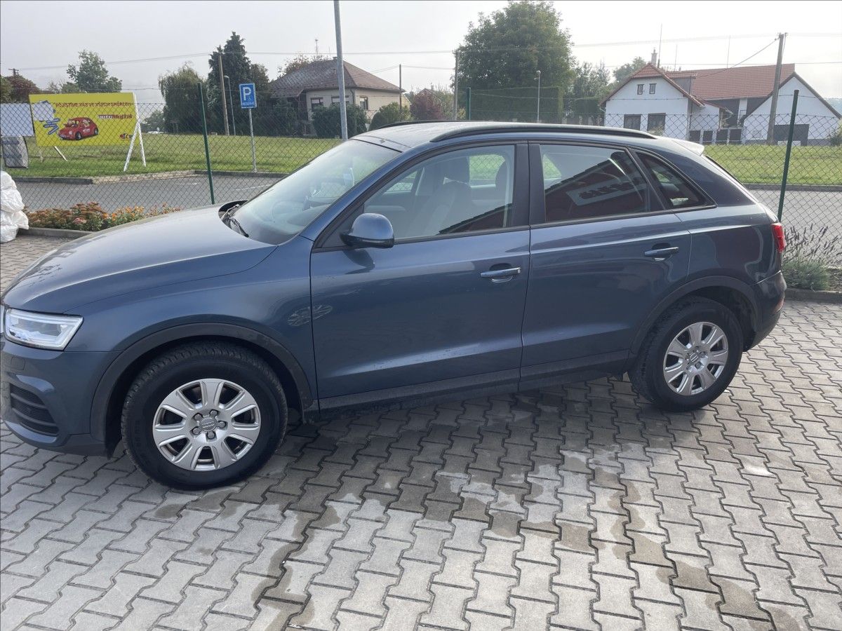 Audi Q3, 2,0 TDI DSG ČR DPH 4x4 DIGIKLI - fotka 5