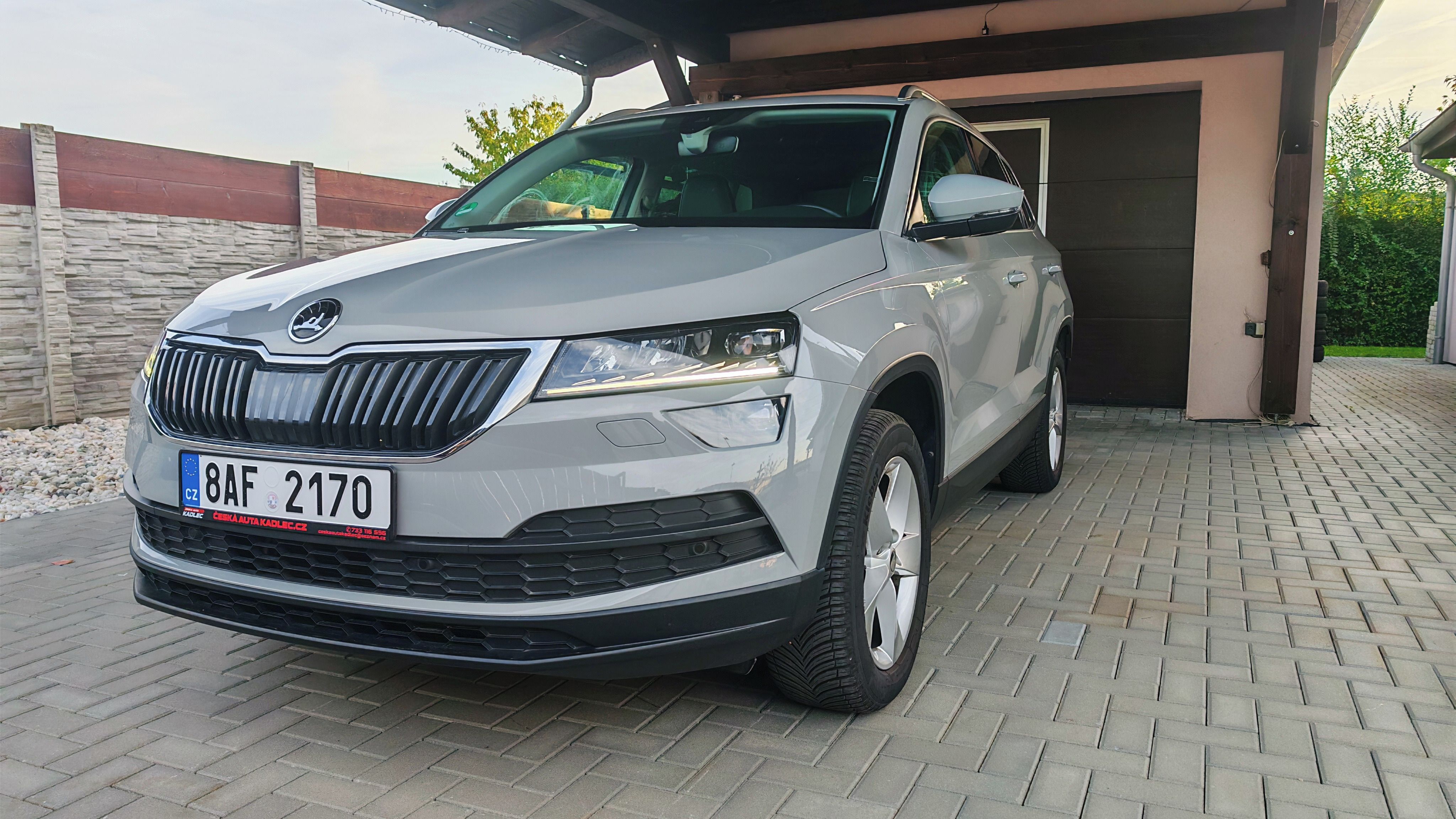 Škoda Karoq, 1.0 TSI 85kW, Style+, ČR původ - fotka 6