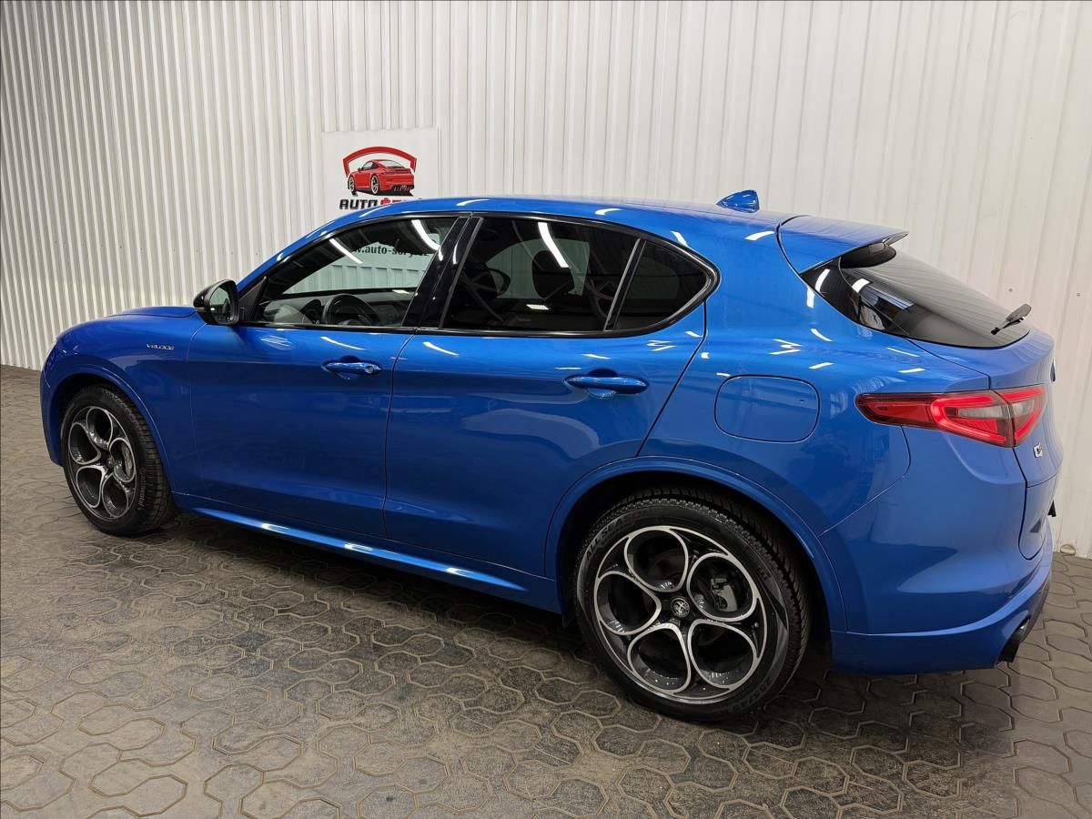 Alfa Romeo Stelvio, VELOCE 154kW Q4 - fotka 5