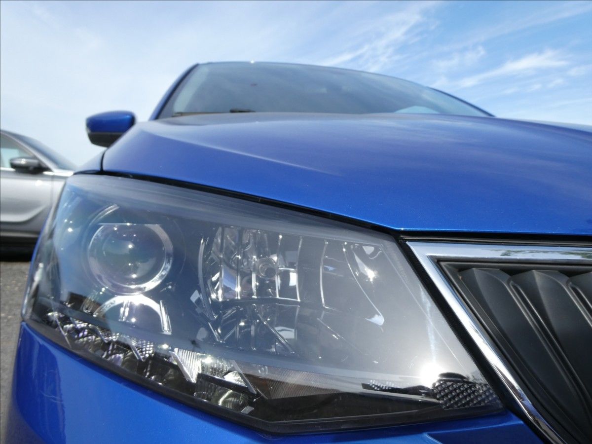 Škoda Fabia, 1,0 TSi 81kW STYLE,ČR,navigace - fotka 5