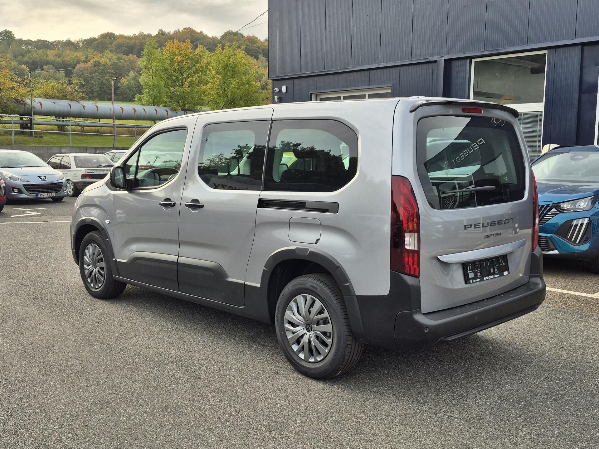 Peugeot Rifter, LONG ALLURE BlueHDi 130 MAN6 - fotka 4