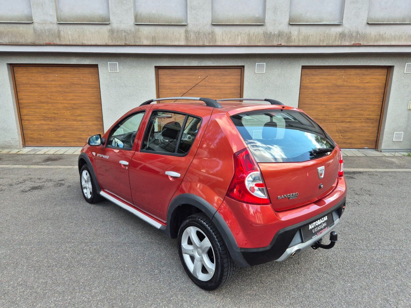 Dacia Sandero, 1.6i Stepway Klima Tažné zař. - fotka 3