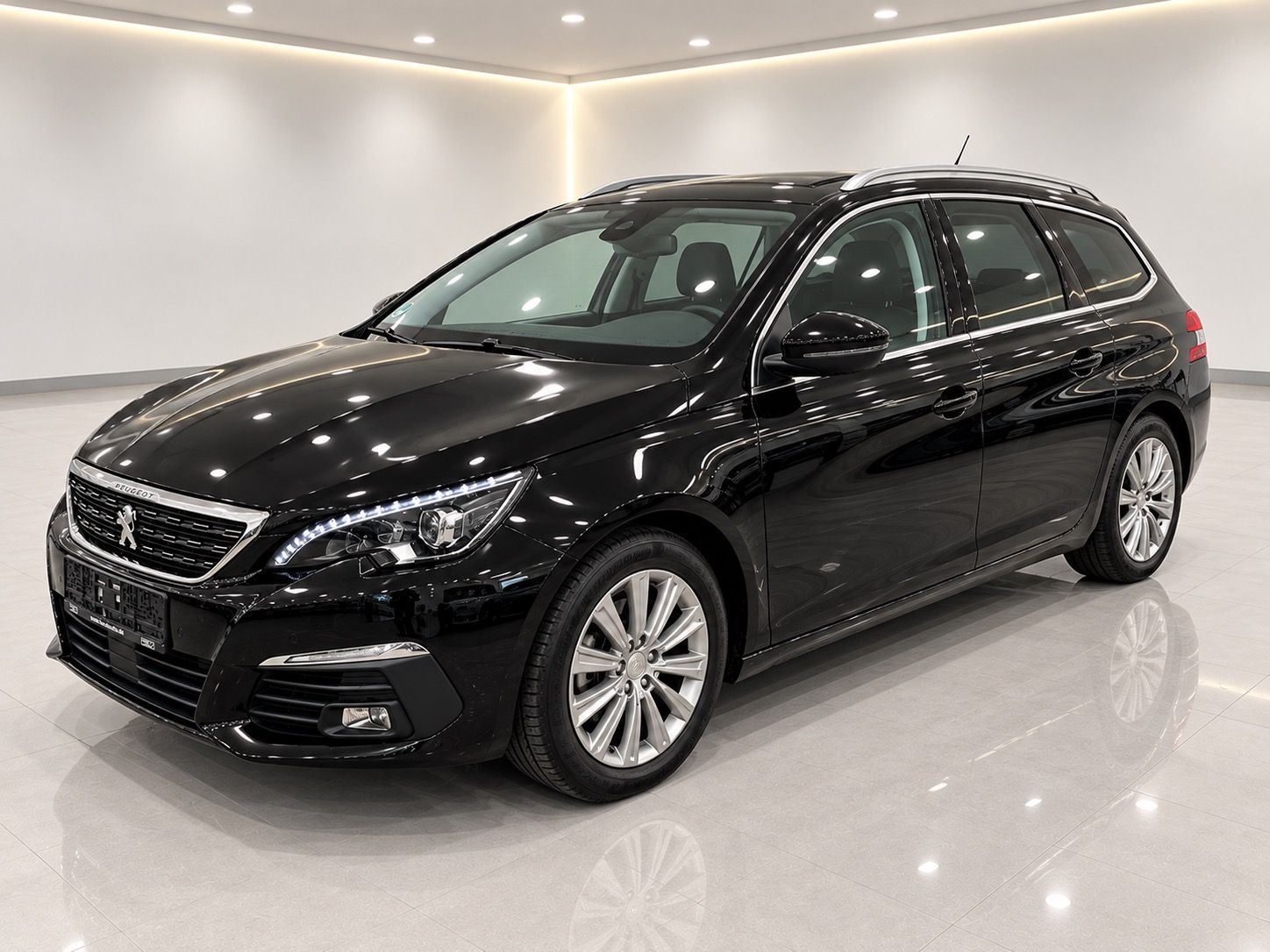 Peugeot 308, SW 1.2 PureTech SERVIS